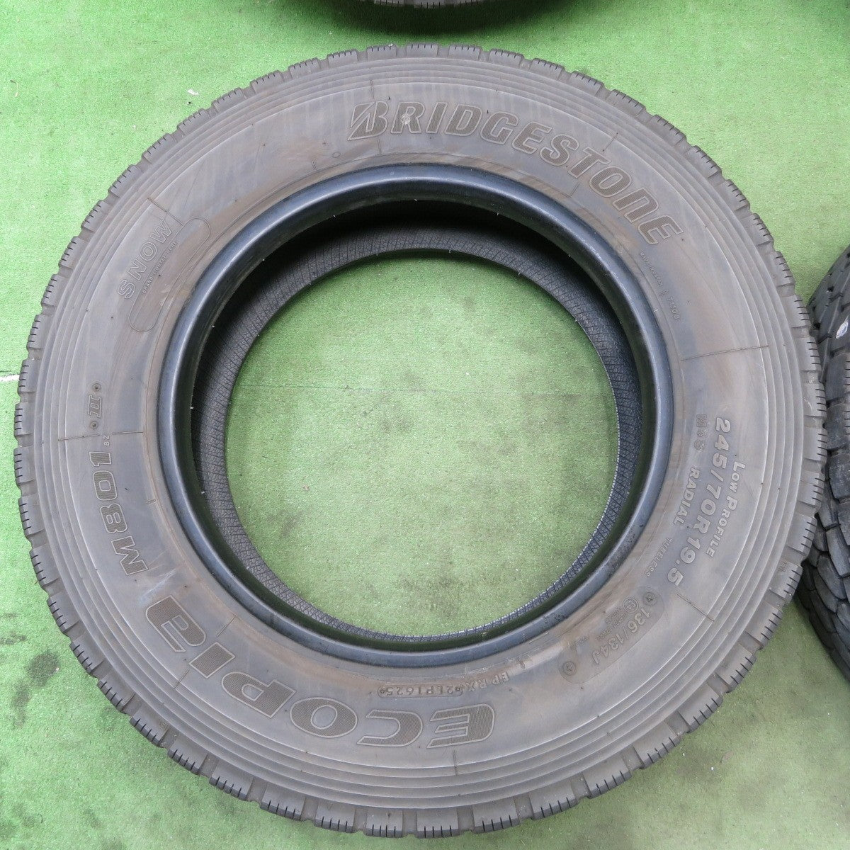 バリ溝！25年！9.5分★トラック タイヤ 245/70R19.5 136/134J ブリヂストン エコピア M801Ⅱ ミックス オールシーズン 19.5インチ★5122906ナスタ