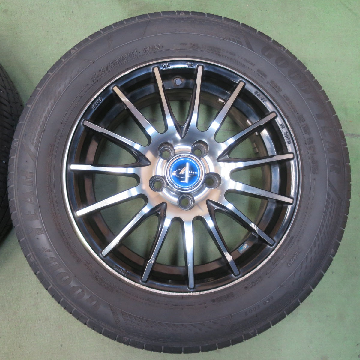4本価格！22年★プリウス 等 LEONIS NAVIA 05 AMF 195/65R15 ブリヂストン エコピア NH200 グッドイヤー EfficientGrip ECO EG02 レオニス ナヴィア 15インチ PCD100/5H★6060606イノ