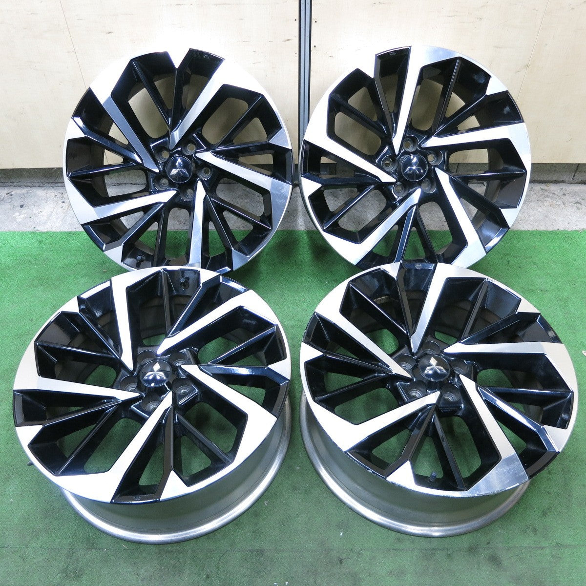 キレイ★三菱 アウトランダー PHEV 純正 ENKEI ホイール 20インチ エンケイ 20×8J PCD114.3/5H★5110505ナホ