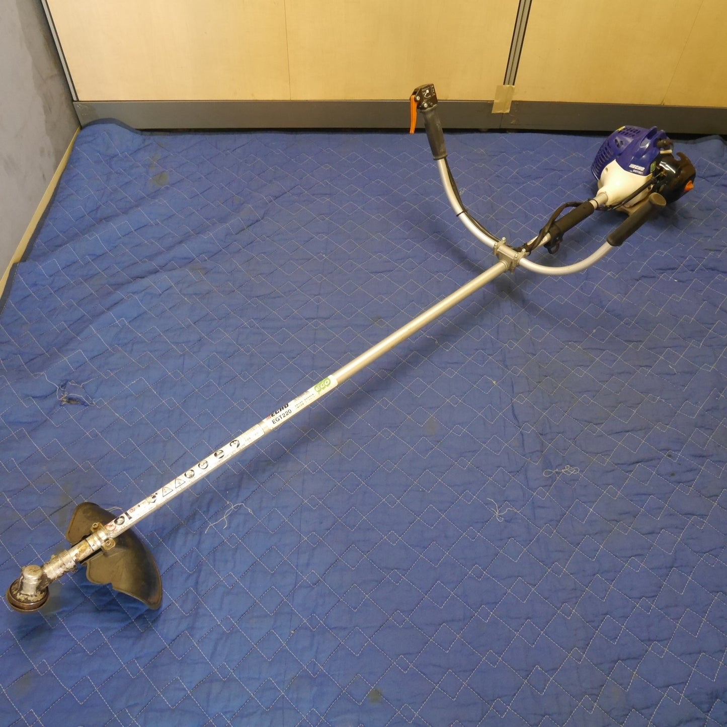 【岐阜発 直接引取限定】☆ECHO エコー 刈払機 EGT220 刈り払い機 両手 ハンドル 草刈機 草刈り機 現状品☆