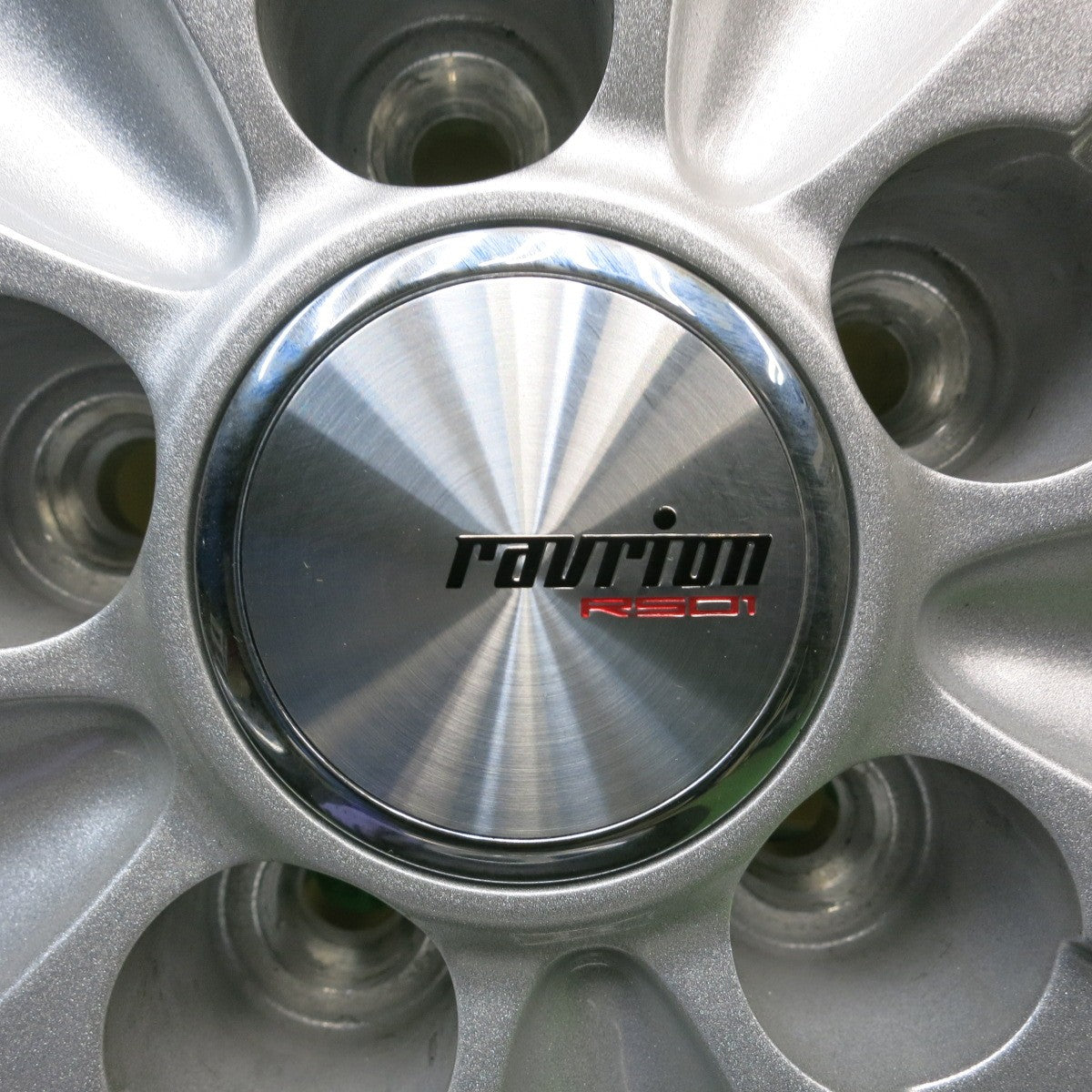 ほぼ未使用！24年！キレイ★シエンタ プリウス 等 185/65R15 スタッドレス ダンロップ ウインターマックス 03 ravrion RS01 ラブリオン 15インチ PCD100/5H★6032809HAス