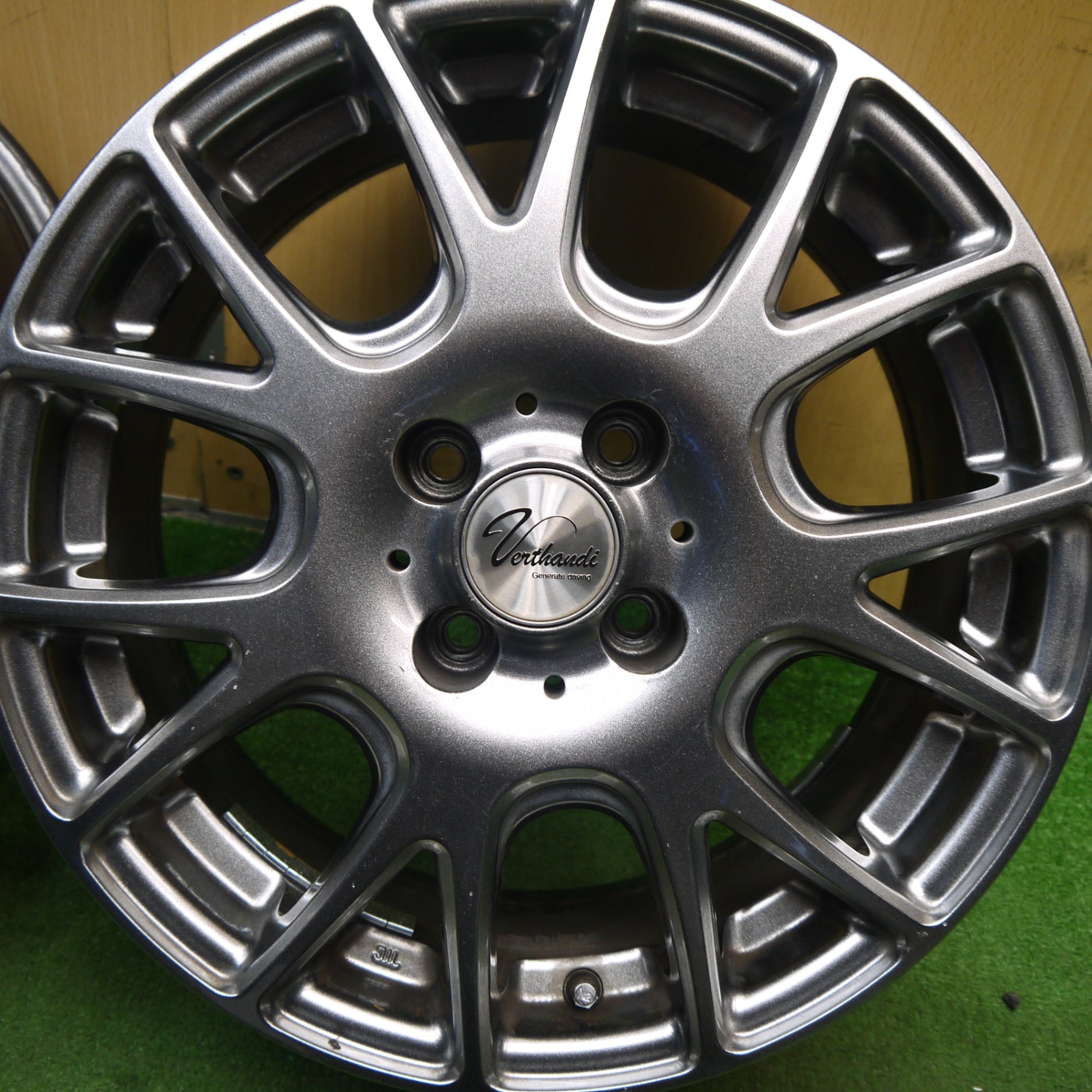 4本価格☆Verthandi YH-M7V 16インチ ホイール 16×6.5J ヴェルサンディ