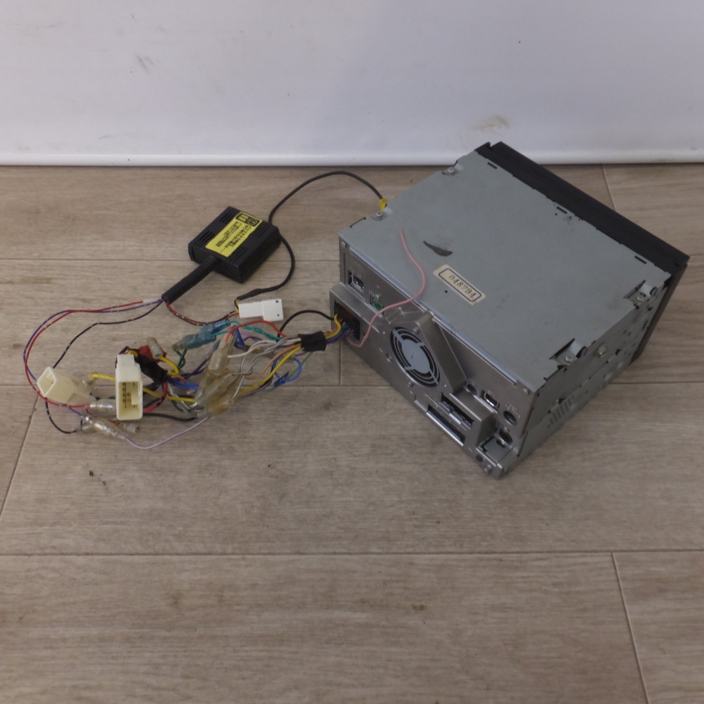 [送料無料] 現状品★カロッツェリア carrozzeria AV一体型メモリーナビゲーション 楽ナビ AVIC-MRZ09[11-2]★