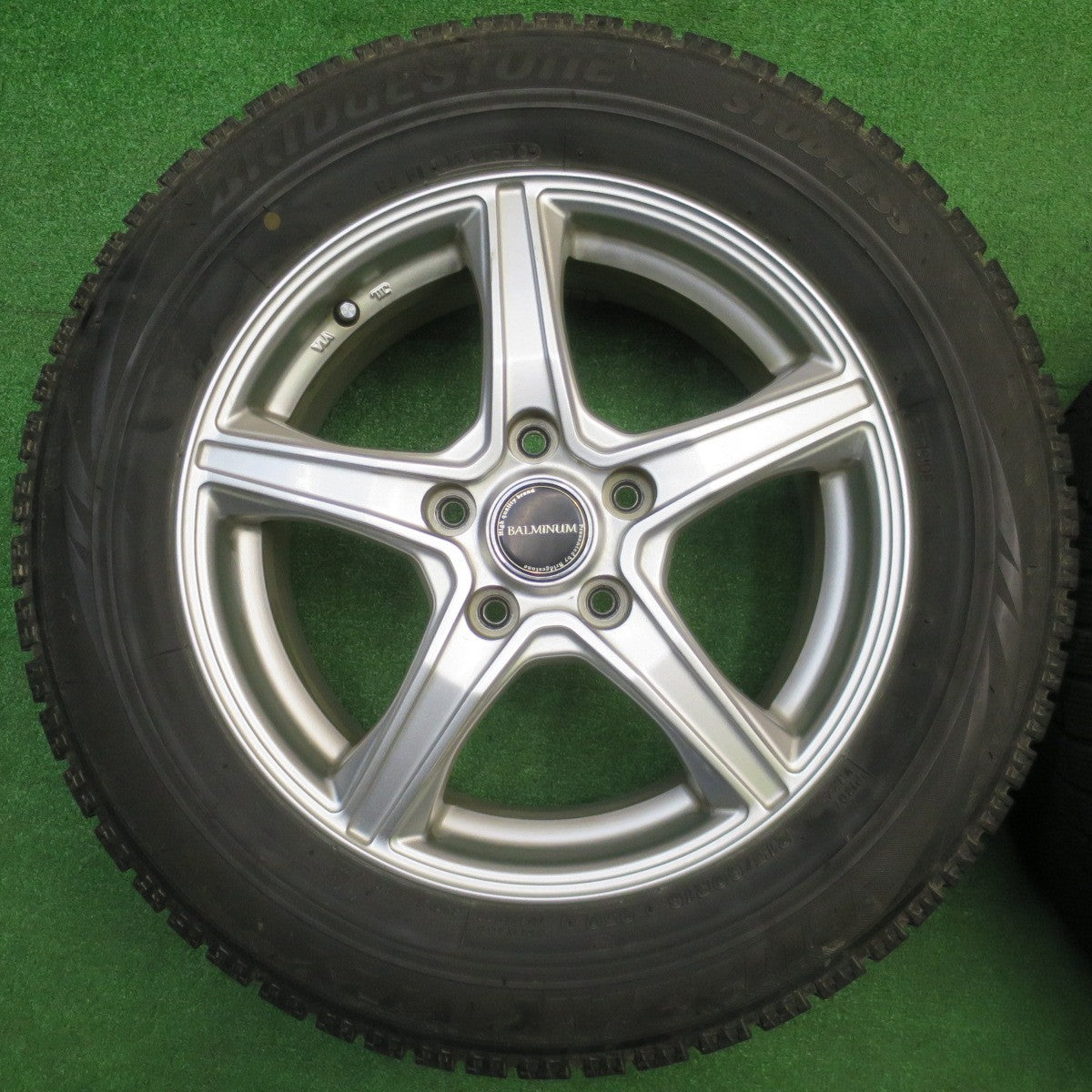 4本価格★スタッドレス 215/60R16 ブリヂストン ブリザック VRX BALMINUM バルミナ 16インチ PCD114.3/5H★5110906NJス
