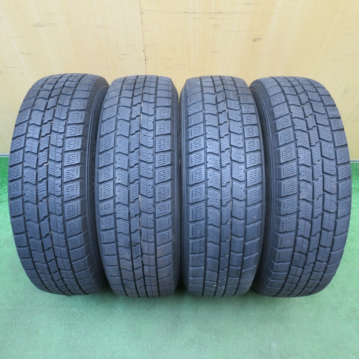 バリ溝！8.5分★スタッドレス 165/65R14 グッドイヤー アイスナビ7 ravrion RS01 ラブリオン 14インチ PCD100/4H★6032901NJス