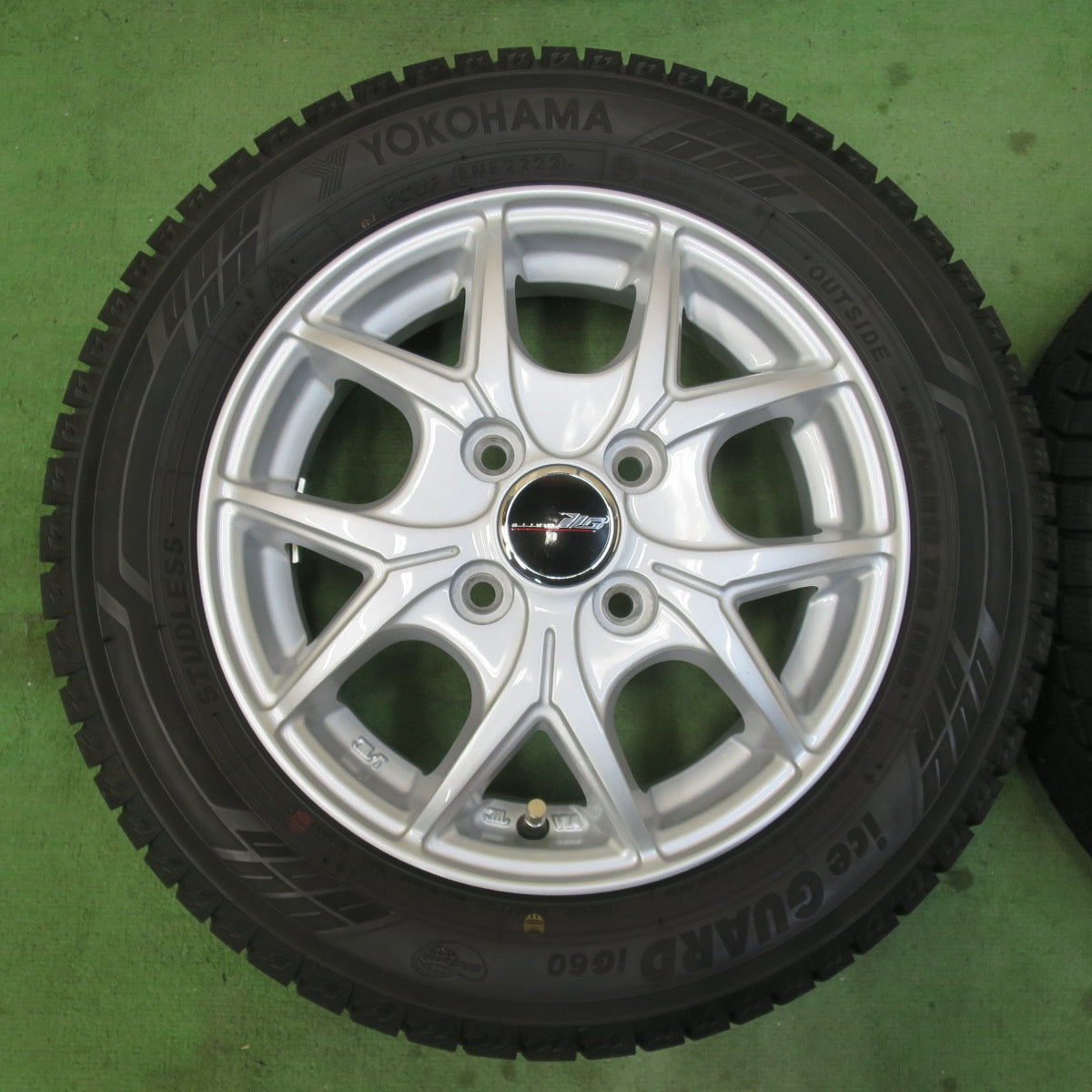 バリ溝！22年！キレイ！ほぼ10分★スタッドレス 155/65R13 ヨコハマ アイスガード iG60 ILLUGA 13インチ PCD100/4H★6013113イス