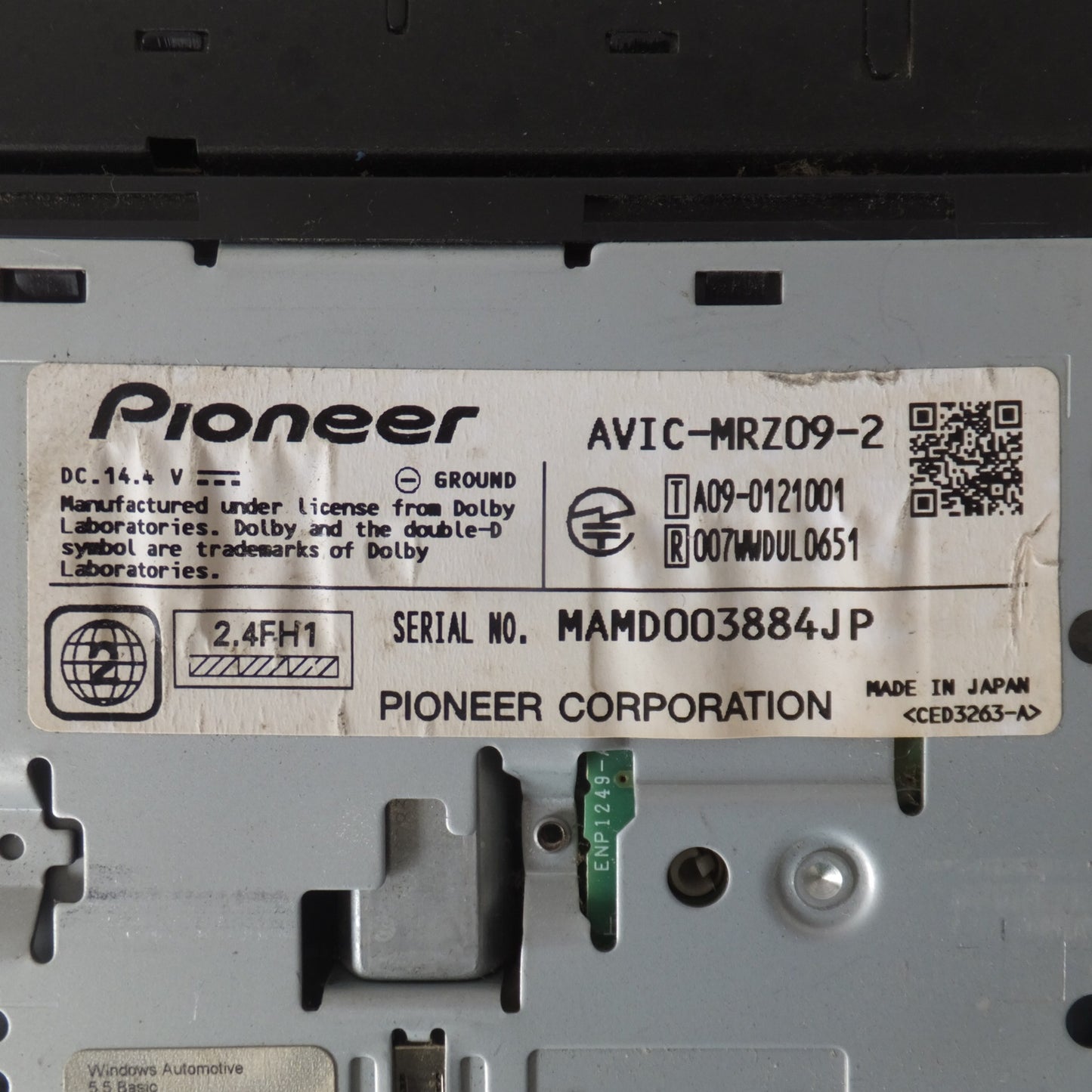 [送料無料] 現状品★カロッツェリア carrozzeria カーナビ 楽ナビ 2Dメインユニットタイプ AVIC-MRZ09-2[74]★