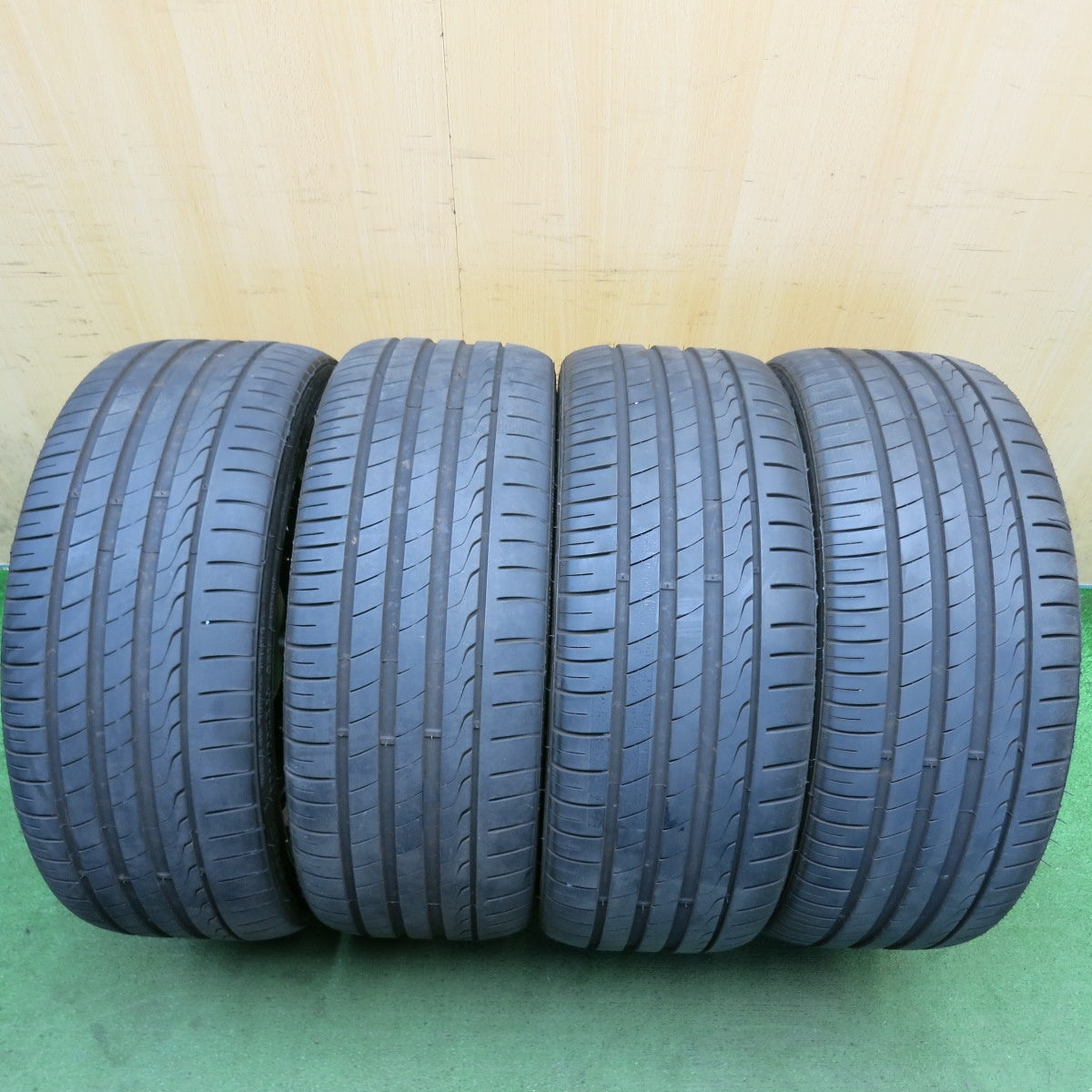バリ溝！25年！9分◎MAVERICK 605S-R 245/35R20 ミネルバ ラジアル F205 マーベリック 20インチ PCD114.3/5H◎6090601HAノ