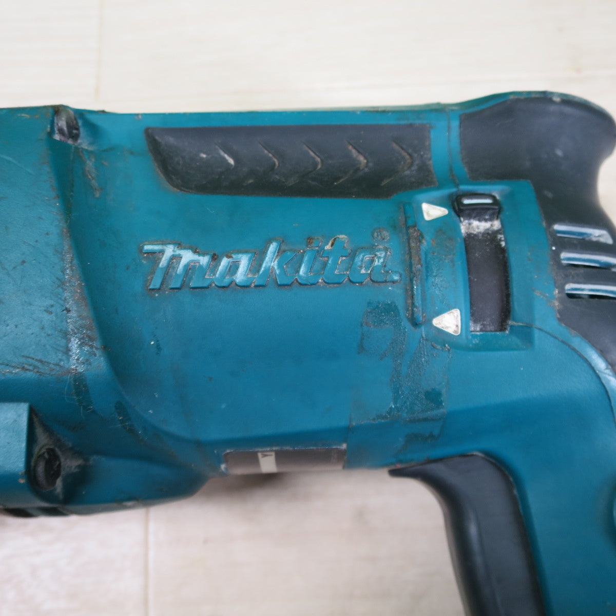 [送料無料] ☆マキタ 26mm ハンマ ドリル HR2601F 電動 工具 ハンマードリル コード式 Makita☆