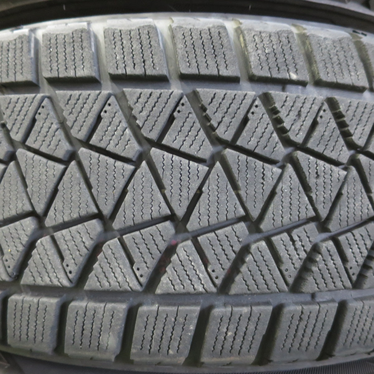 キレイ★フォレスター 等 225/60R17 スタッドレス ブリヂストン ブリザック DM-V2 BALMINUM バルミナ 17インチ PCD100/5H★5052708イス