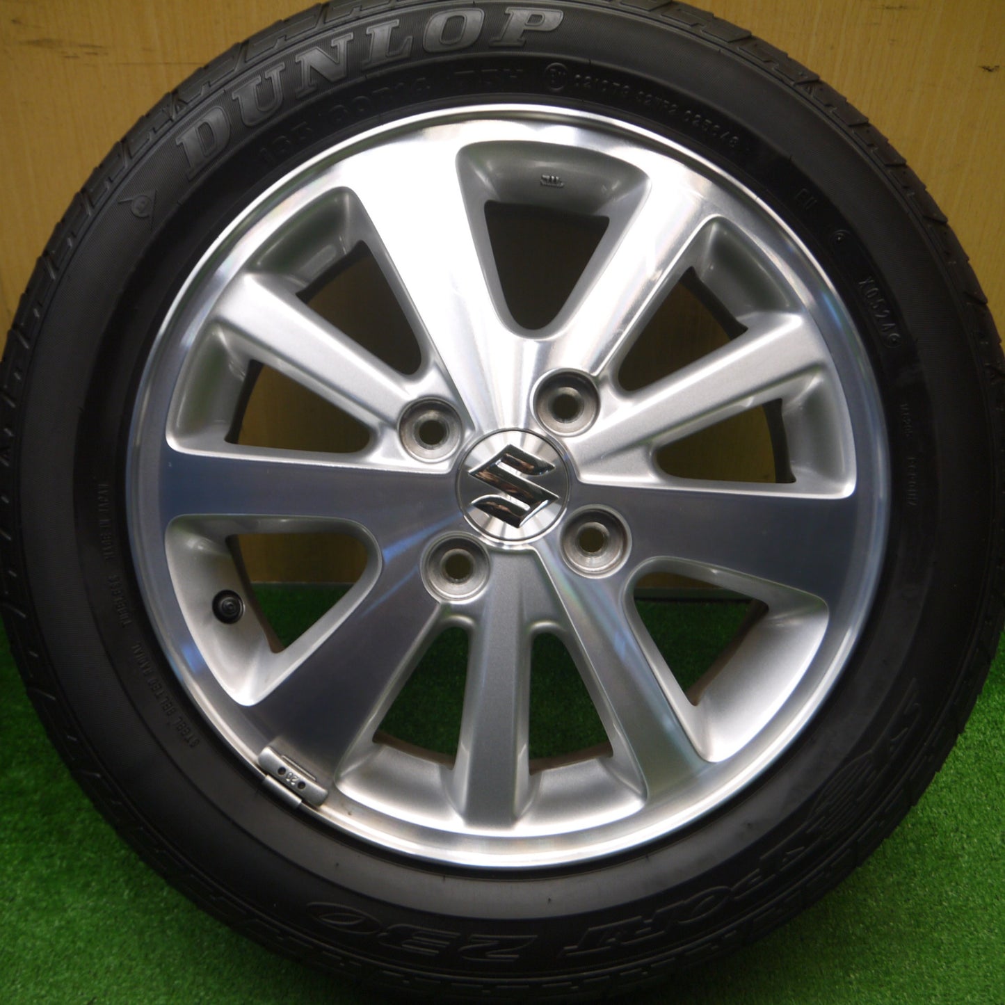 [送料無料] キレイ！24年★スズキ DA17W エブリイ ワゴン 純正 165/60R14 ダンロップ SPスポーツ 230 14インチ PCD100/4H★4121005Hノ