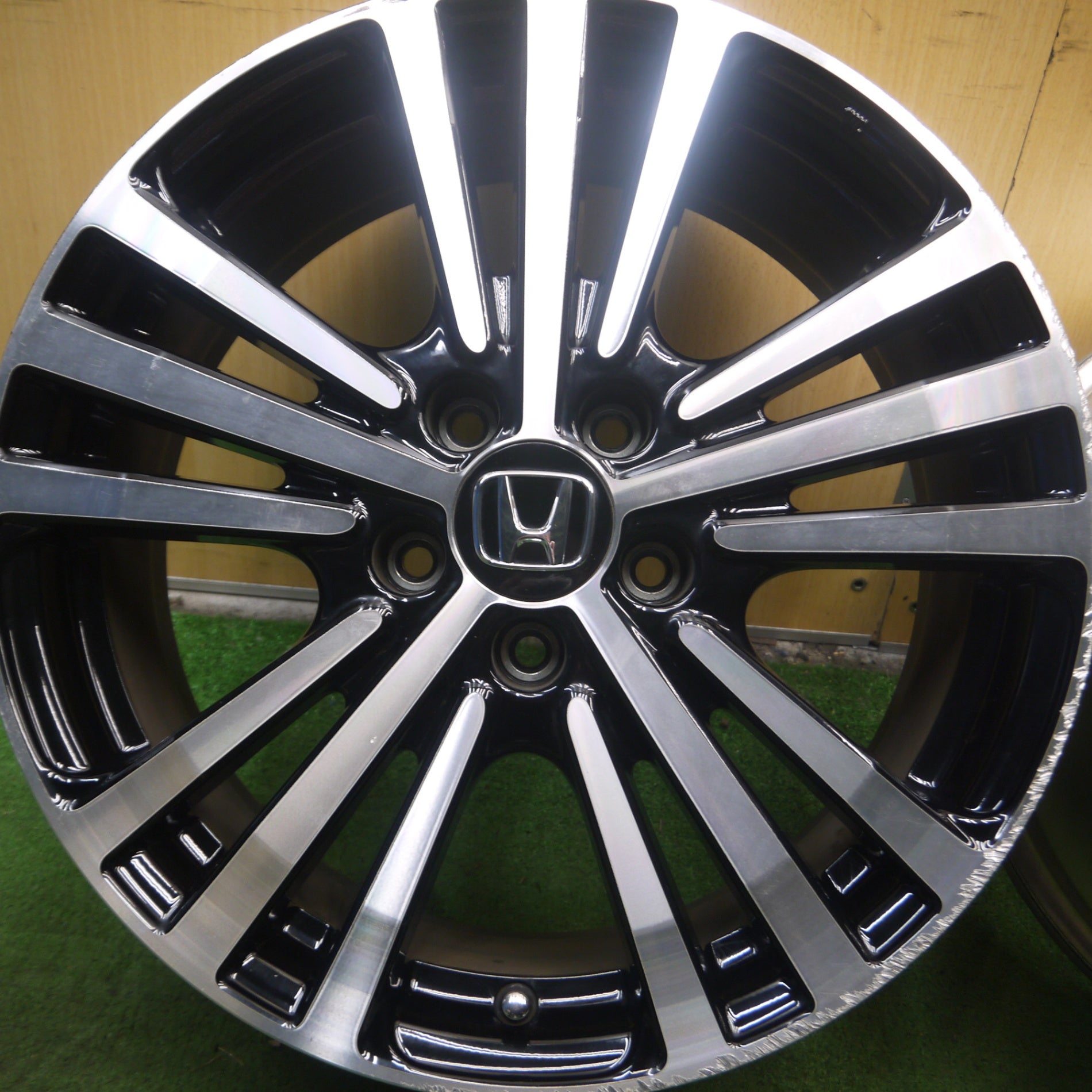 送料無料* 4本価格☆ホンダ RC1 オデッセイ アブソルート 純正