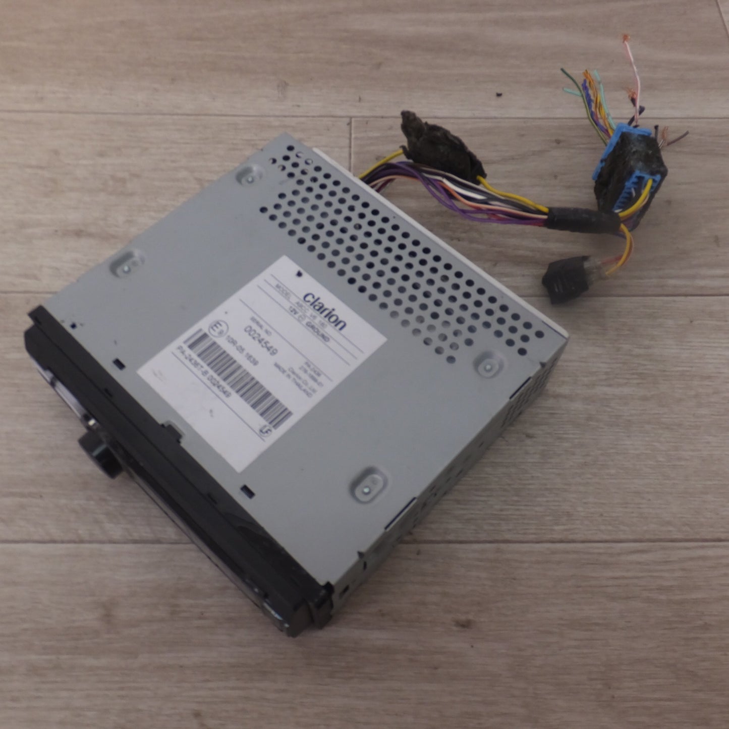 [送料無料] ★クラリオン clarion USBスロット搭載 CD/MP3/WMAレシーバー A9CC GCZ215(57★