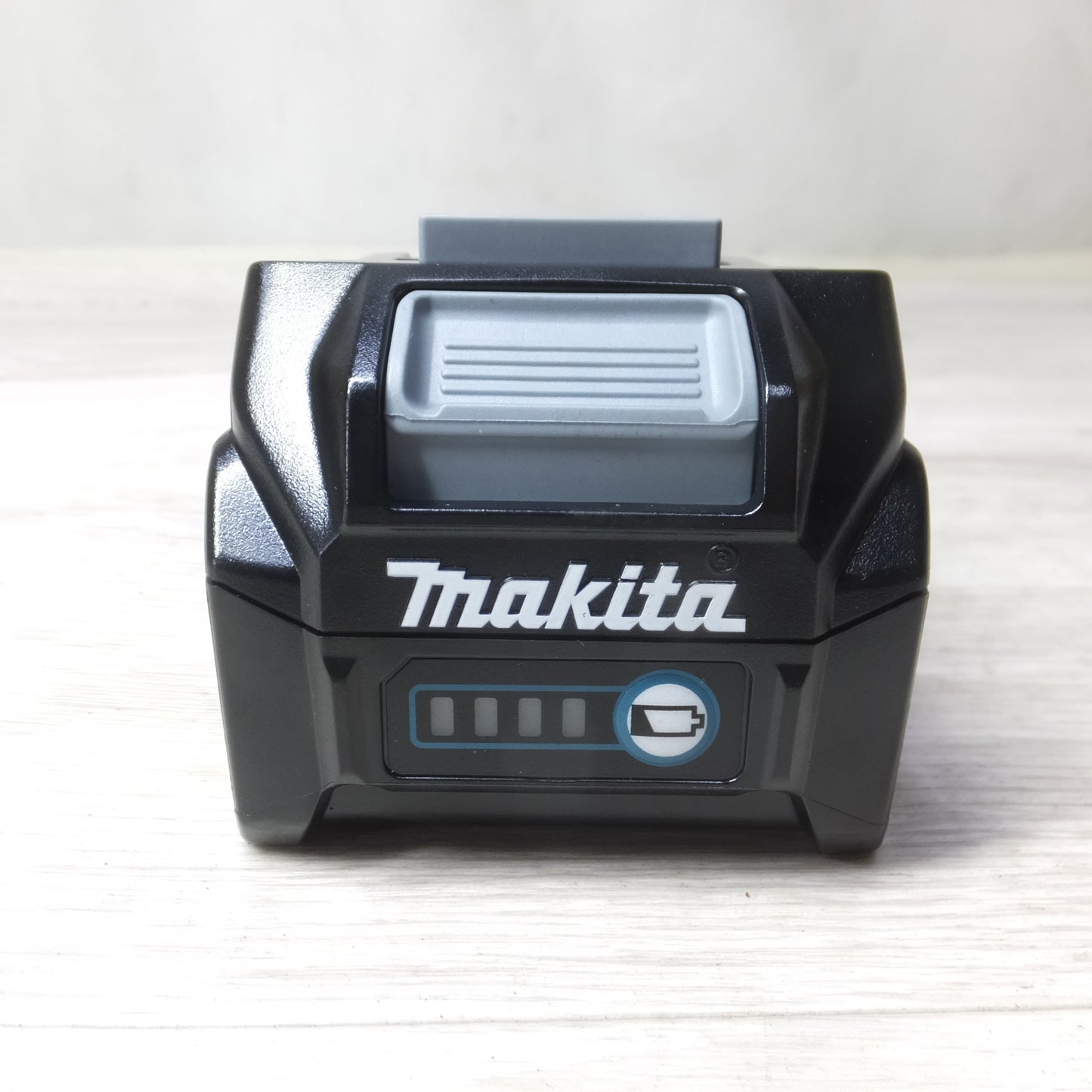 [送料無料] 美品◆マキタ バッテリー BL4025 電動 工具 40V 2.5Ah インパクトドライバー 丸ノコ 等◆