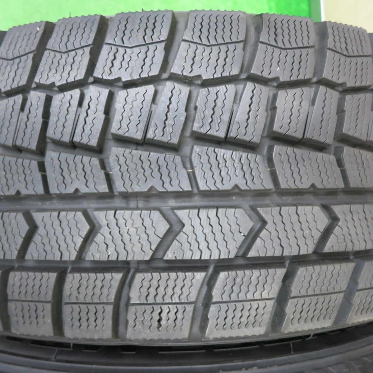 [送料無料] バリ溝！22年！キレイ！9.5分以上★スタッドレス 195/65R15 ダンロップ ウインターマックス WM02 NIRVANA NV ニルバーナ 15インチ PCD114.3/5H★4102907NJス