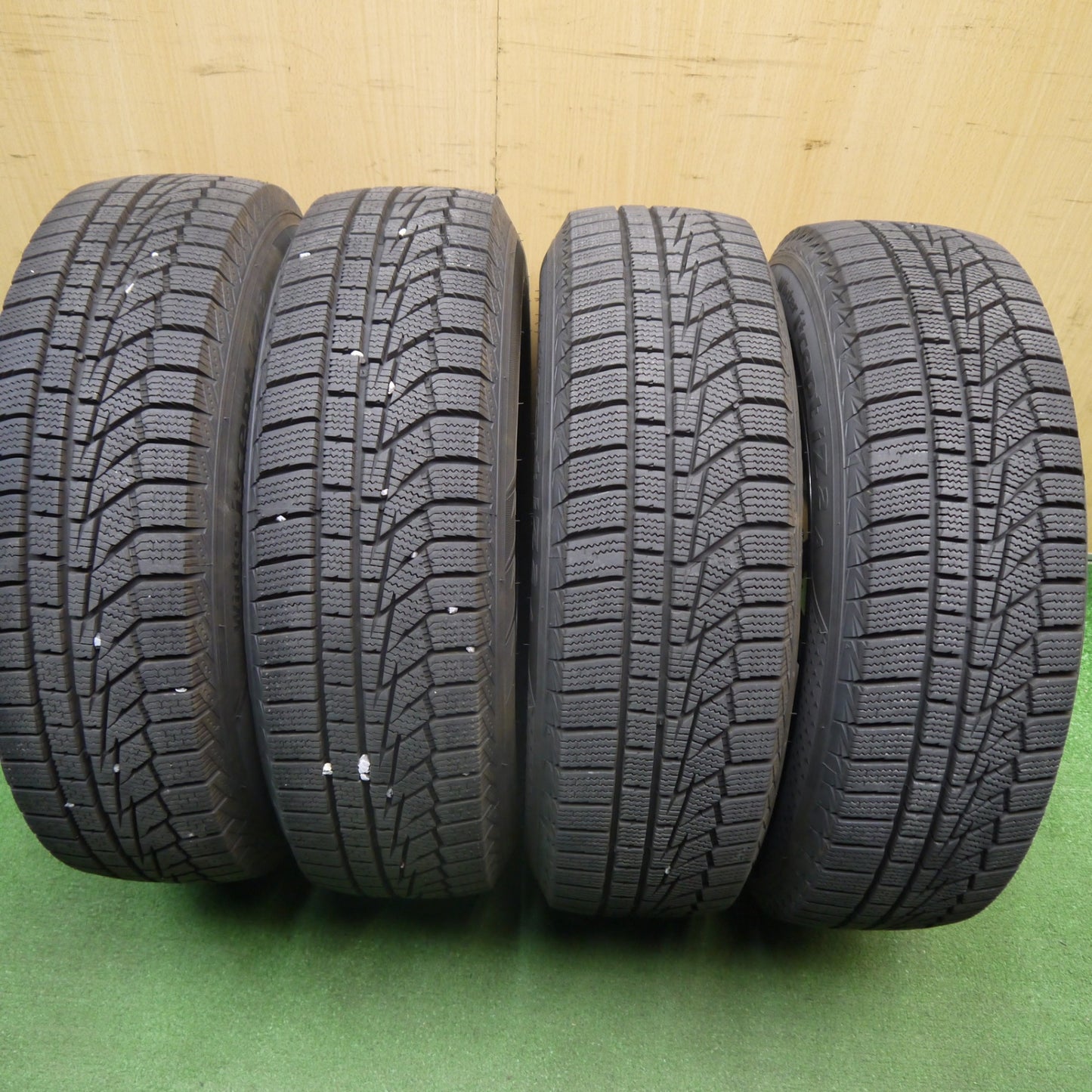 バリ溝！25年！キレイ！ほぼ10分★スタッドレス 175/70R14 ハンコック ウインター アイセプト IZ 2A WAREN ヴァーレン 14インチ PCD100/4H★6040704Hス