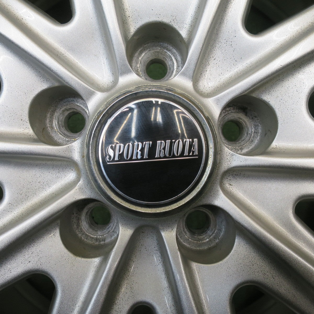 バリ溝！22年！9.5分★プリウス 等 195/65R15 スタッドレス ダンロップ ウインターマックス03 SPORT RUOTA 15インチ PCD100/5H★6032703NJス