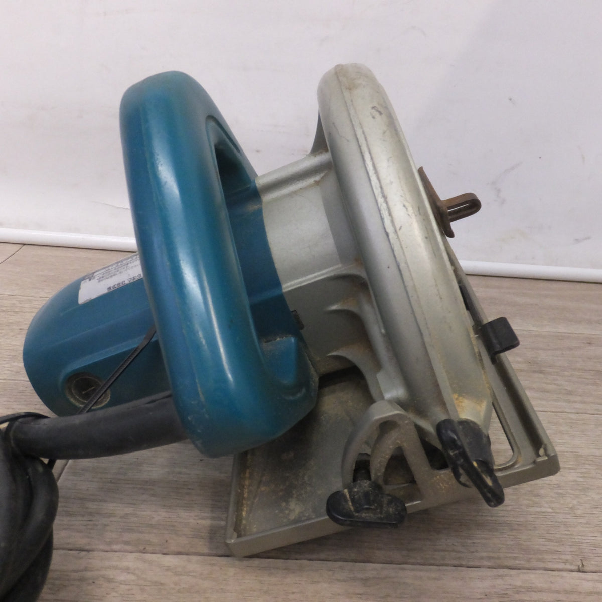 ★マキタ makita 7型マルノコ 5830BA　180～190mm　100V 11A 50-60Hz 1050W　木工用 超硬丸ノコ★