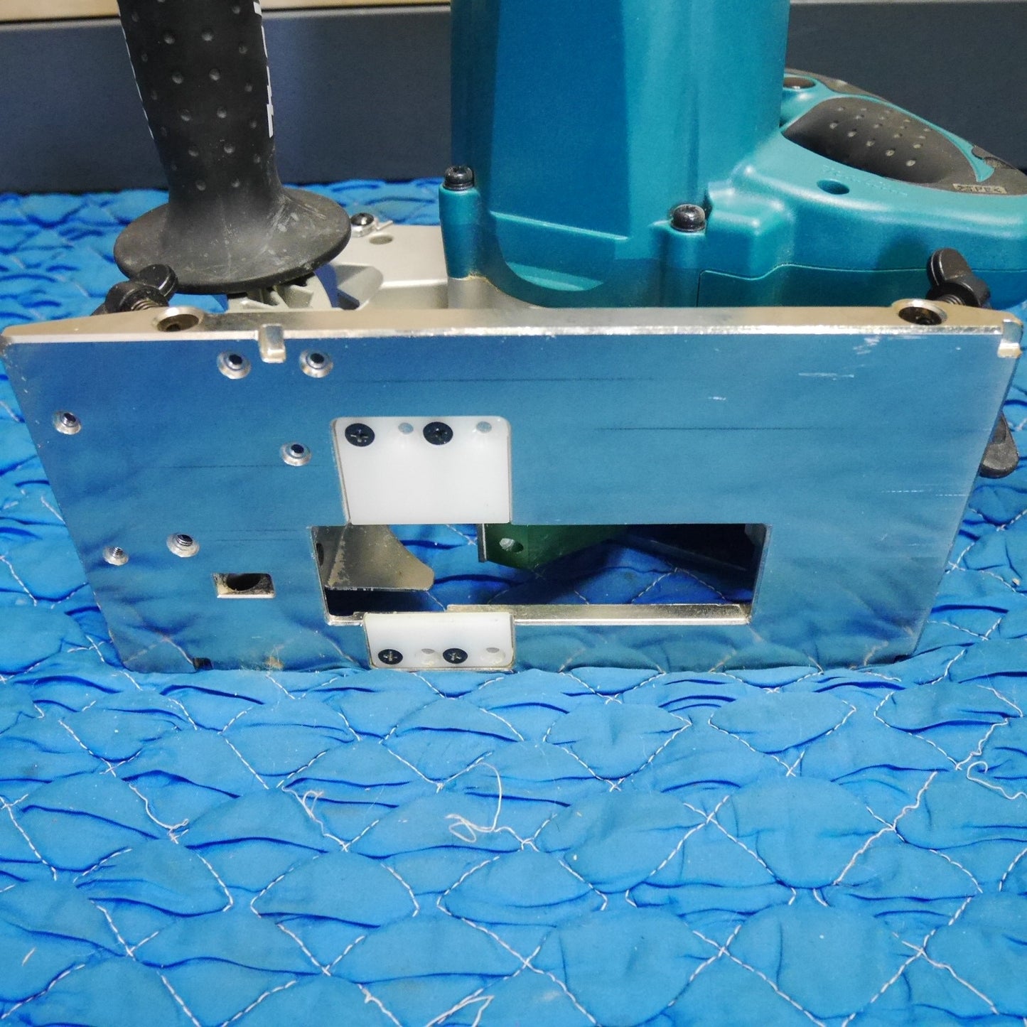 [送料無料] 付属品付き☆マキタ 小型 ミゾキリ 3005BA 電動 工具 切断機 溝切り 溝きり カッター コード式 100V makita☆