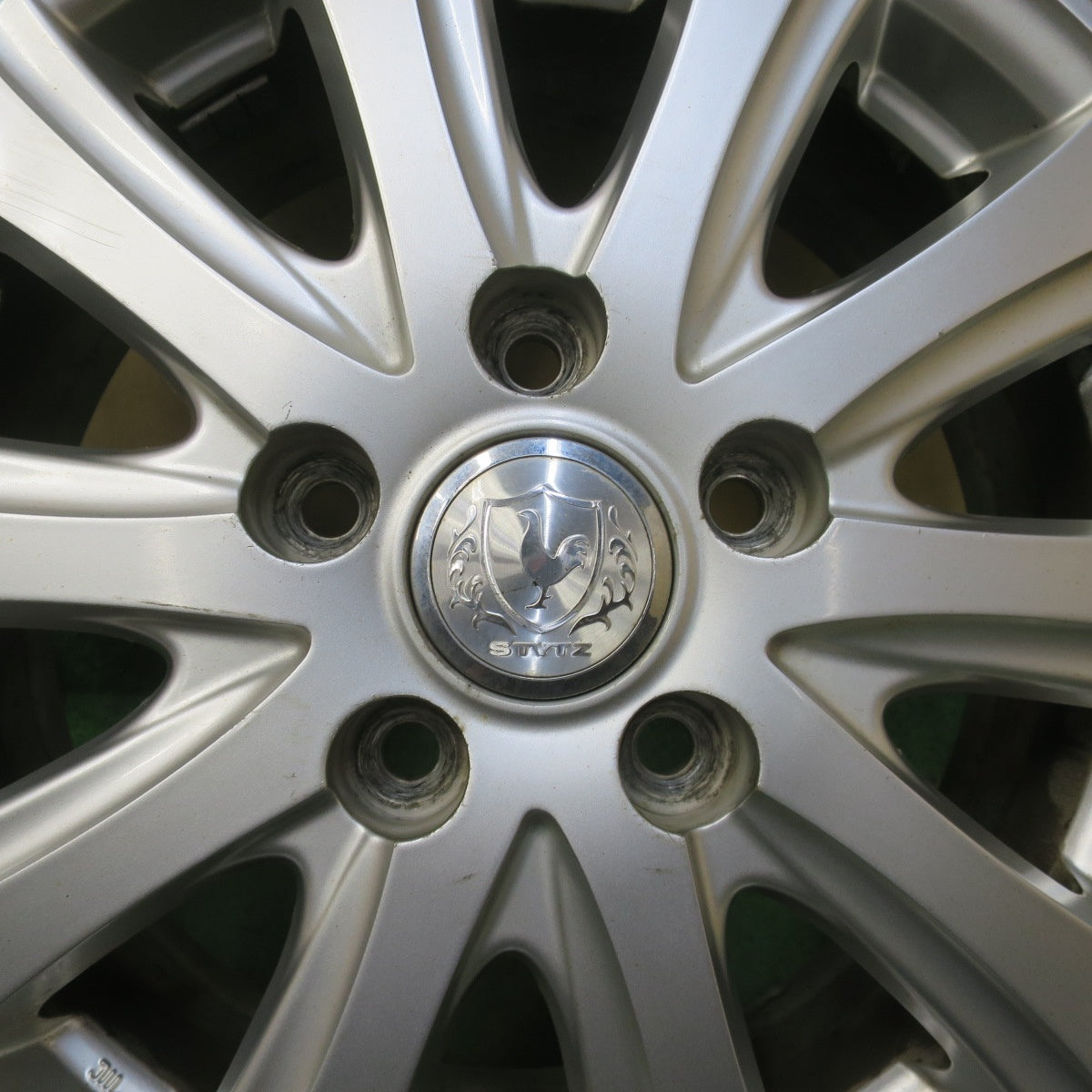 バリ溝！24年！9.5分★スタッドレス 195/65R15 ダンロップ ウインターマックス WM02 STYTZ 社外 アルミ 15インチ PCD114.3/5H★6060903イス