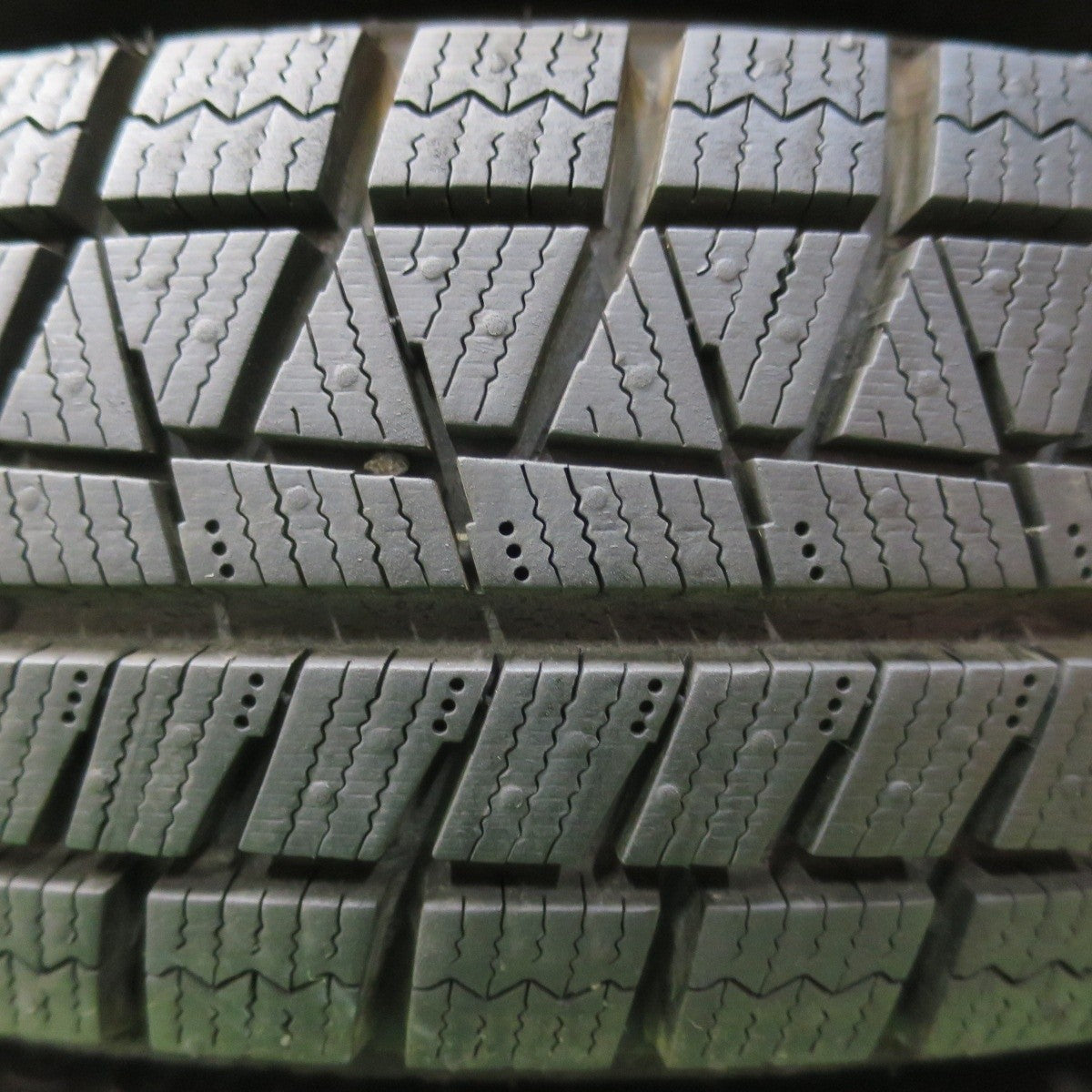 バリ溝！23年！9.5分以上★スタッドレス 145/80R13 ブリヂストン アイスパートナー2 smart MANARAY SPORT スマート マナレイ 13インチ PCD100/4H★5013112イス