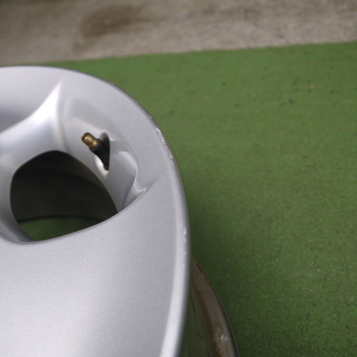 *送料無料* 4本価格★トヨタ クルーガー 純正 ホイール 17インチ 17×6.5JJ PCD114.3/5H★4051506Hホ