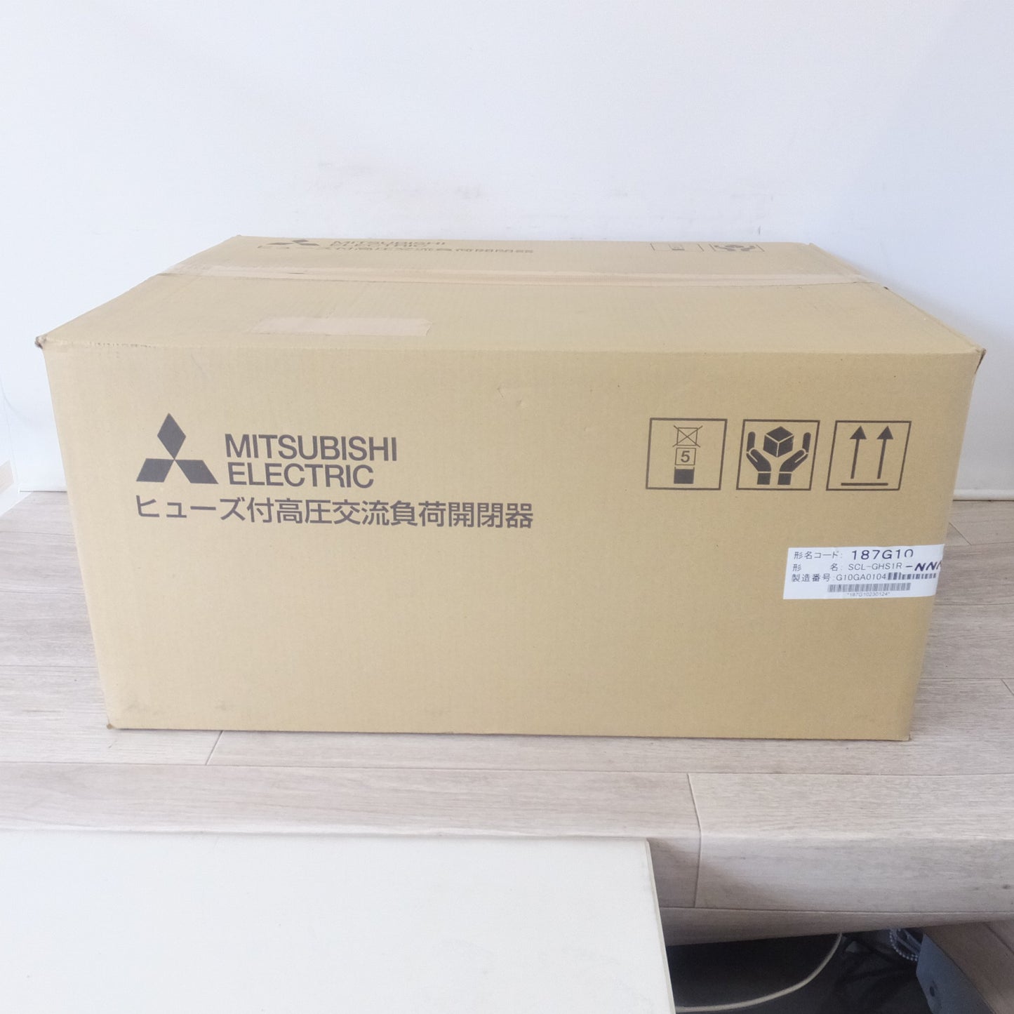 [送料無料] 未使用★三菱 MITSUBISHI 負荷開閉器 断路器 SCL-GHS1R-NNN　3.6/7.2kV 200A　限流ヒューズ T50A(CL-LB)★