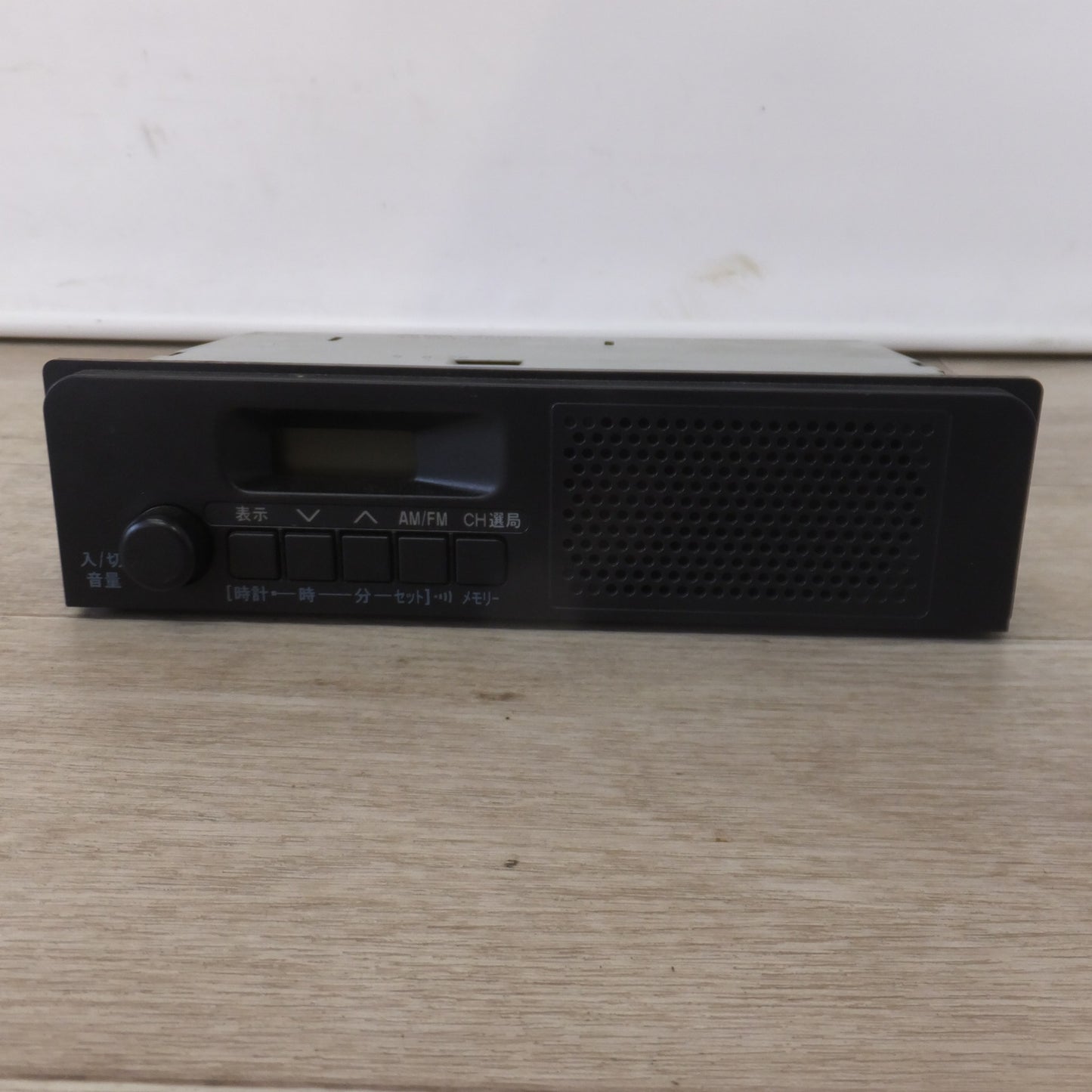 [送料無料] ★ASTI製 ダイハツ 純正 スピーカー内蔵 AM/FMラジオ 86120-B5040[14-5]★