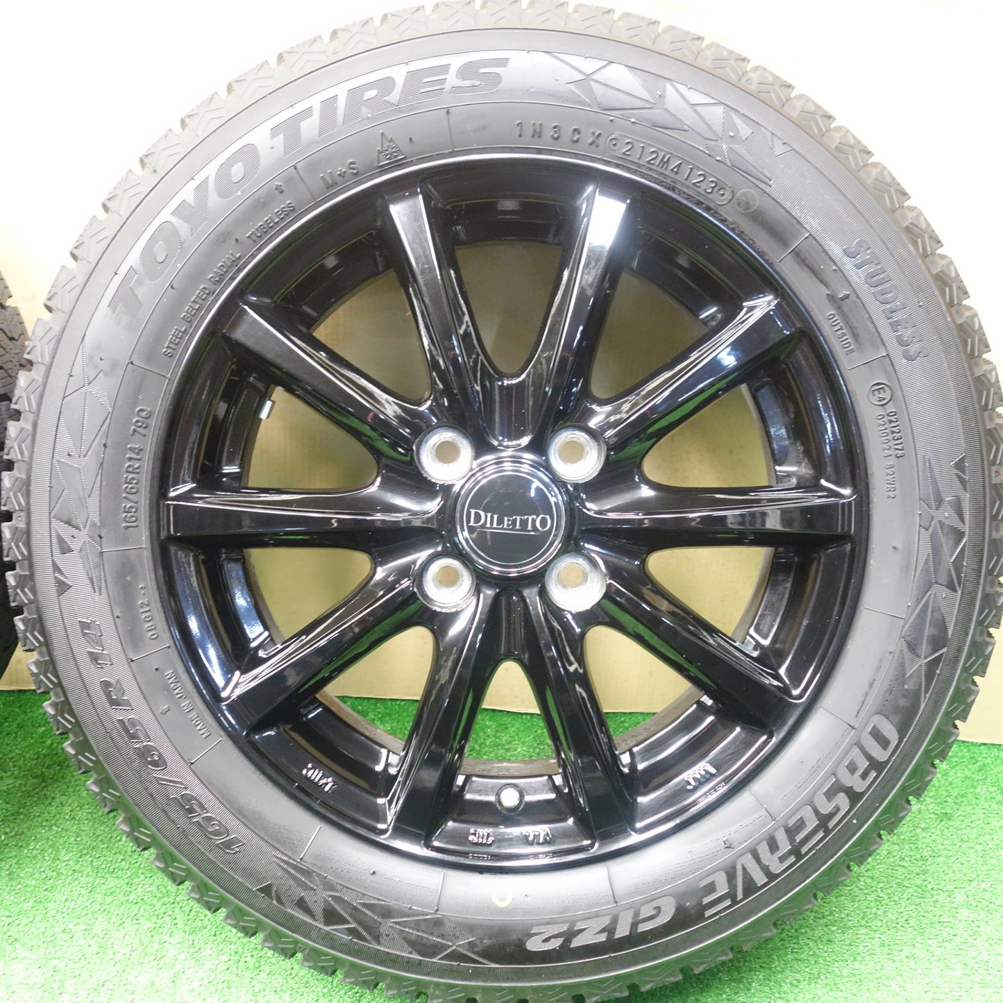 バリ溝！23年！9.5分以上★スタッドレス 165/65R14 トーヨー オブザーブ GIZ2 DILETTO ディレット 14インチ PCD100/4H★5122102KTス