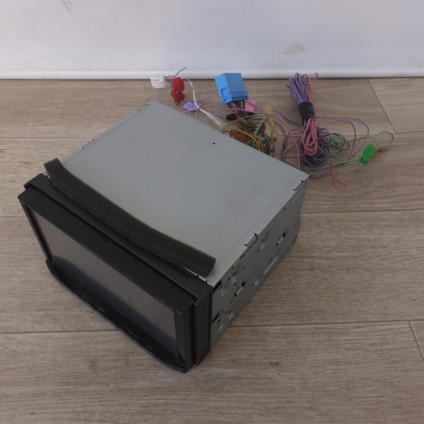 [送料無料] ★カロッツェリア carrozzeria AV一体型メモリーナビゲーション 楽ナビ AVIC-MRZ03-2[6]★