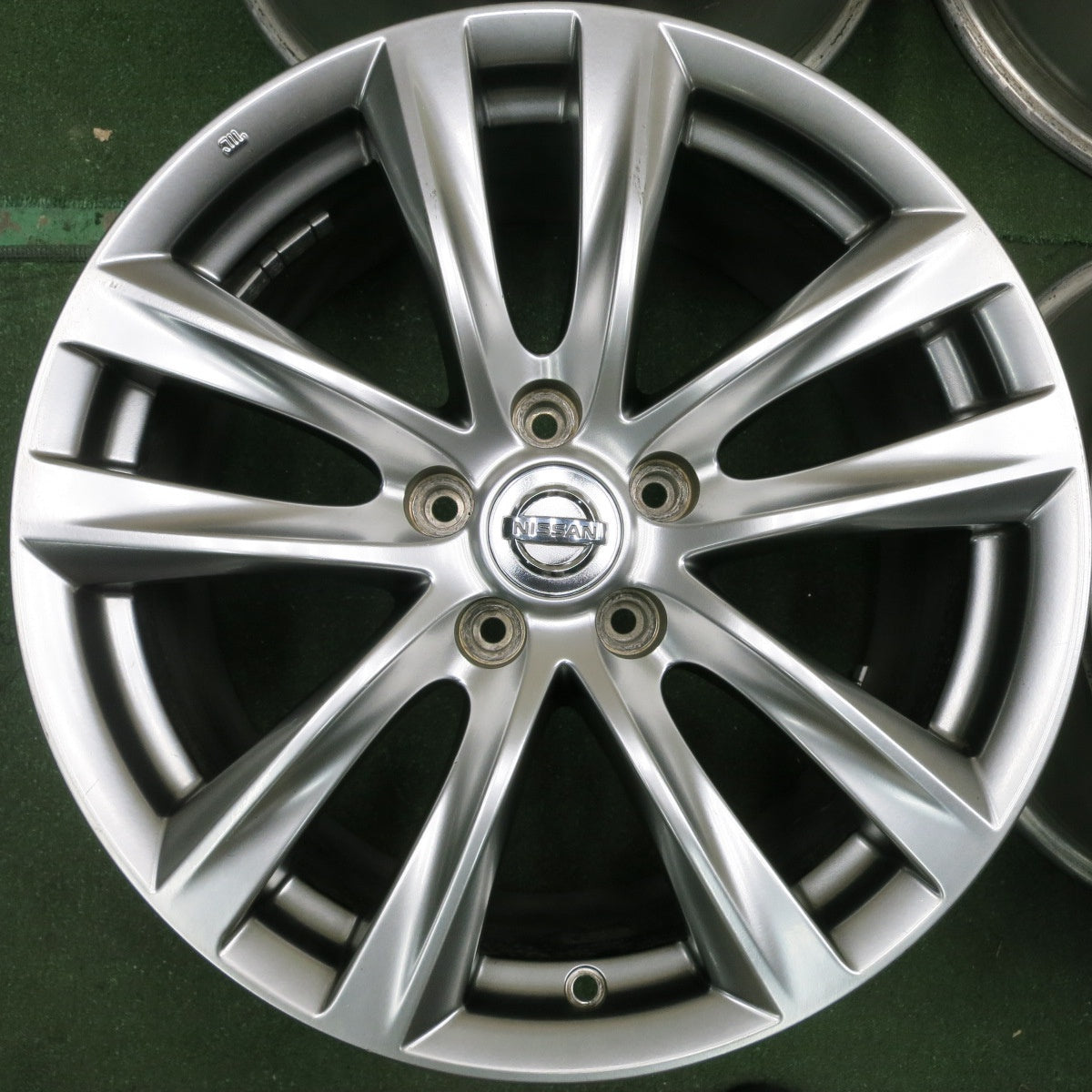 *送料無料* 4本価格★日産 Y51 フーガ 純正 ホイール 18インチ 18×8J PCD114.3/5H★4062705HAホ