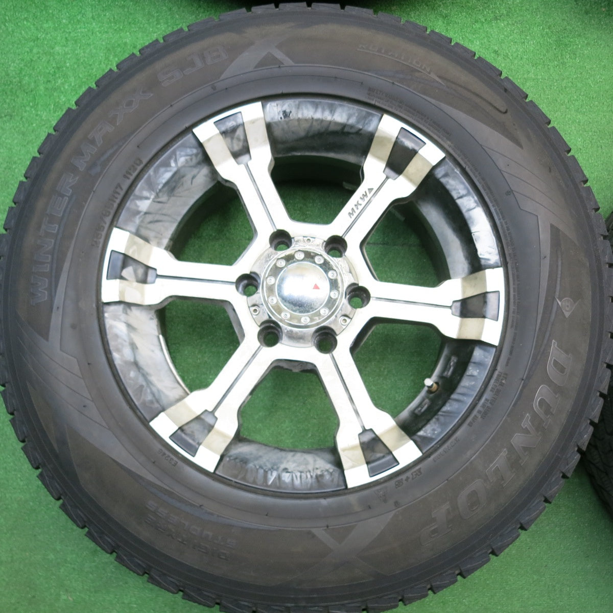 バリ溝！9.5分★MKW MK-36 265/65R17 スタッドレス ダンロップ ウインターマックス SJ8 17インチ PCD139.7/6H★5111301HAス