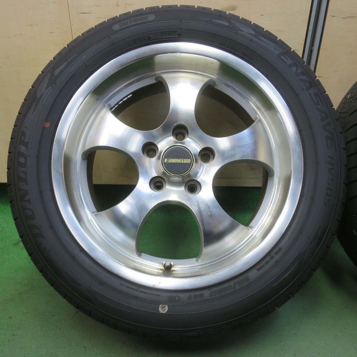 バリ溝！24年！9.5分★215/55R17 ダンロップ エナセーブ RV505 EUROMAGIC ユーロマジック 17インチ PCD114.3/5H★6052906イノ