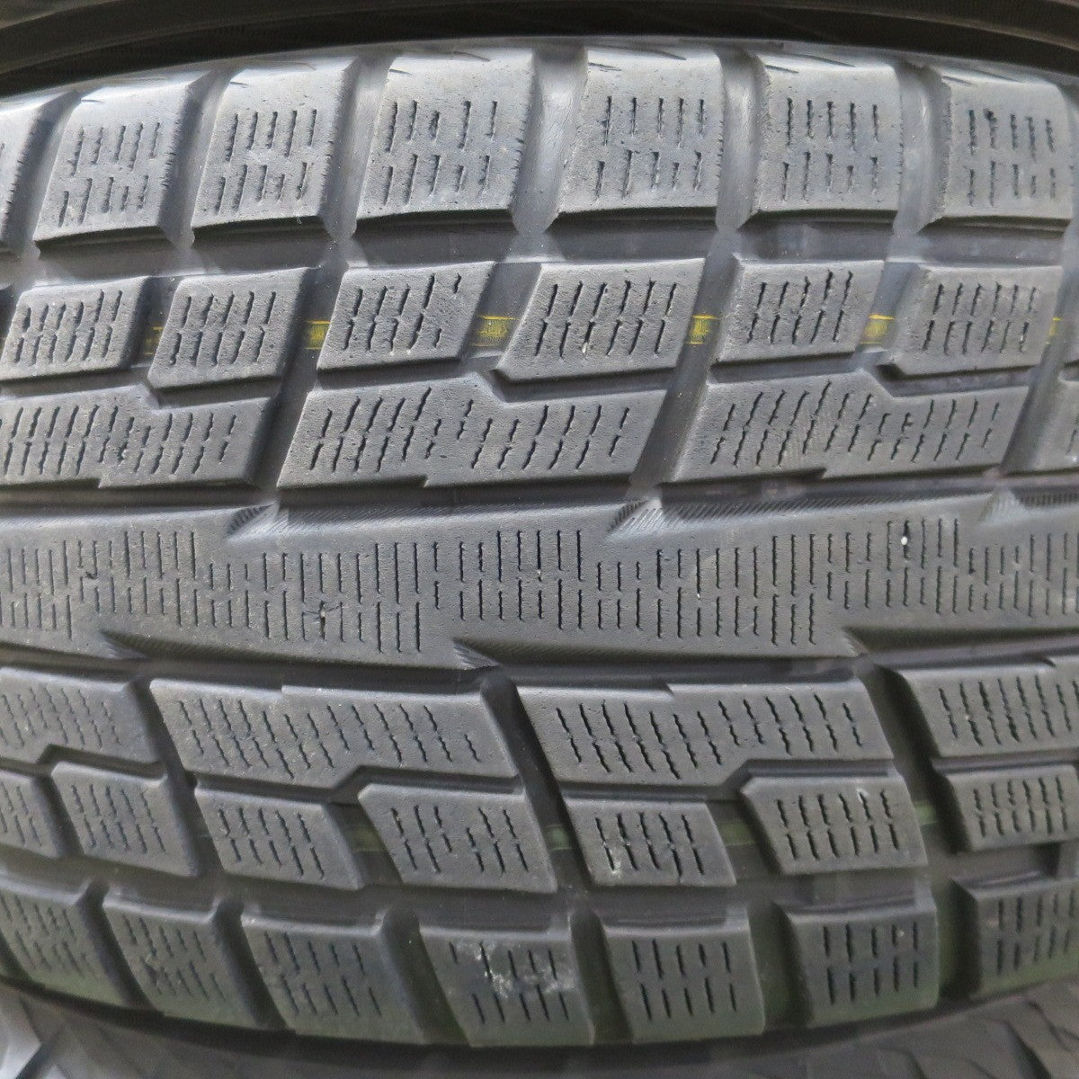 バリ溝！キレイ！8.5分★ジープ 等 XTREME-J XJ03 265/60R18 スタッドレス ヨコハマ ジオランダー i/T-S 18インチ エクストリームJ PCD127/5H★6032401ナス