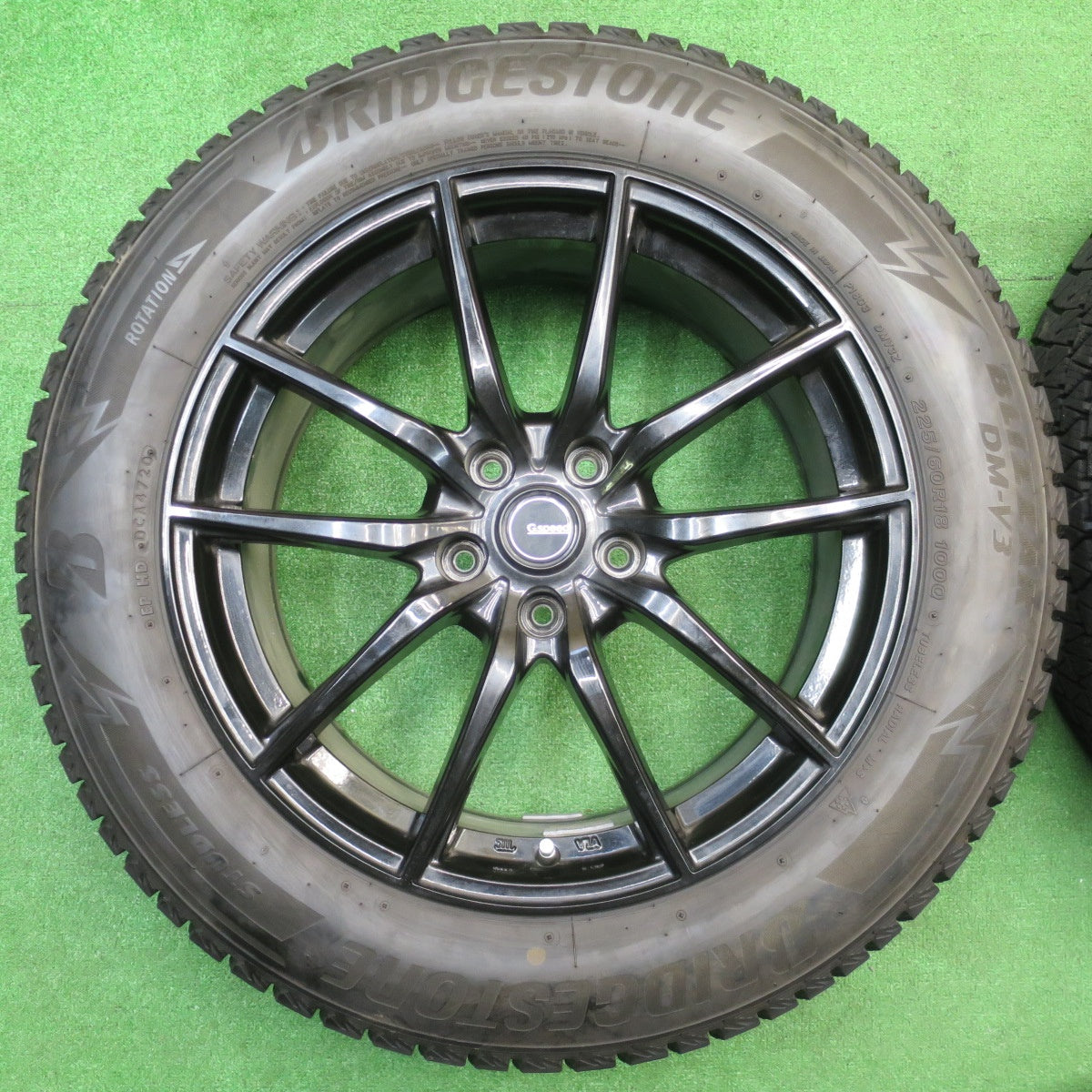 バリ溝！キレイ！9.5分★G.Speed スタッドレス 225/60R18 ブリヂストン ブリザック DM-V3 Gスピード 18インチ PCD114.3/5H★5110909NJス