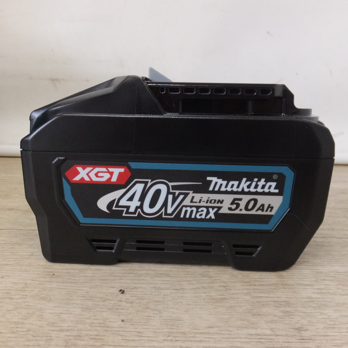 美品★マキタ makita パワーソースキット XGT6 A-72039　バッテリ BL4050F 2個　2口急速充電器 DC40RB　セット★
