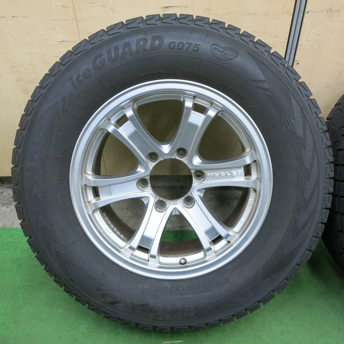 バリ溝！9分★KEELER FORCE 265/65R17 スタッドレス ヨコハマ アイスガード G075 キーラー フォース 17インチ PCD139.7/6H★6011908ナス