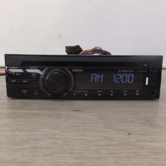 [送料無料] ★クラリオン clarion USBスロット搭載 CD/MP3/WMAレシーバー A9CC GCZ215(57★