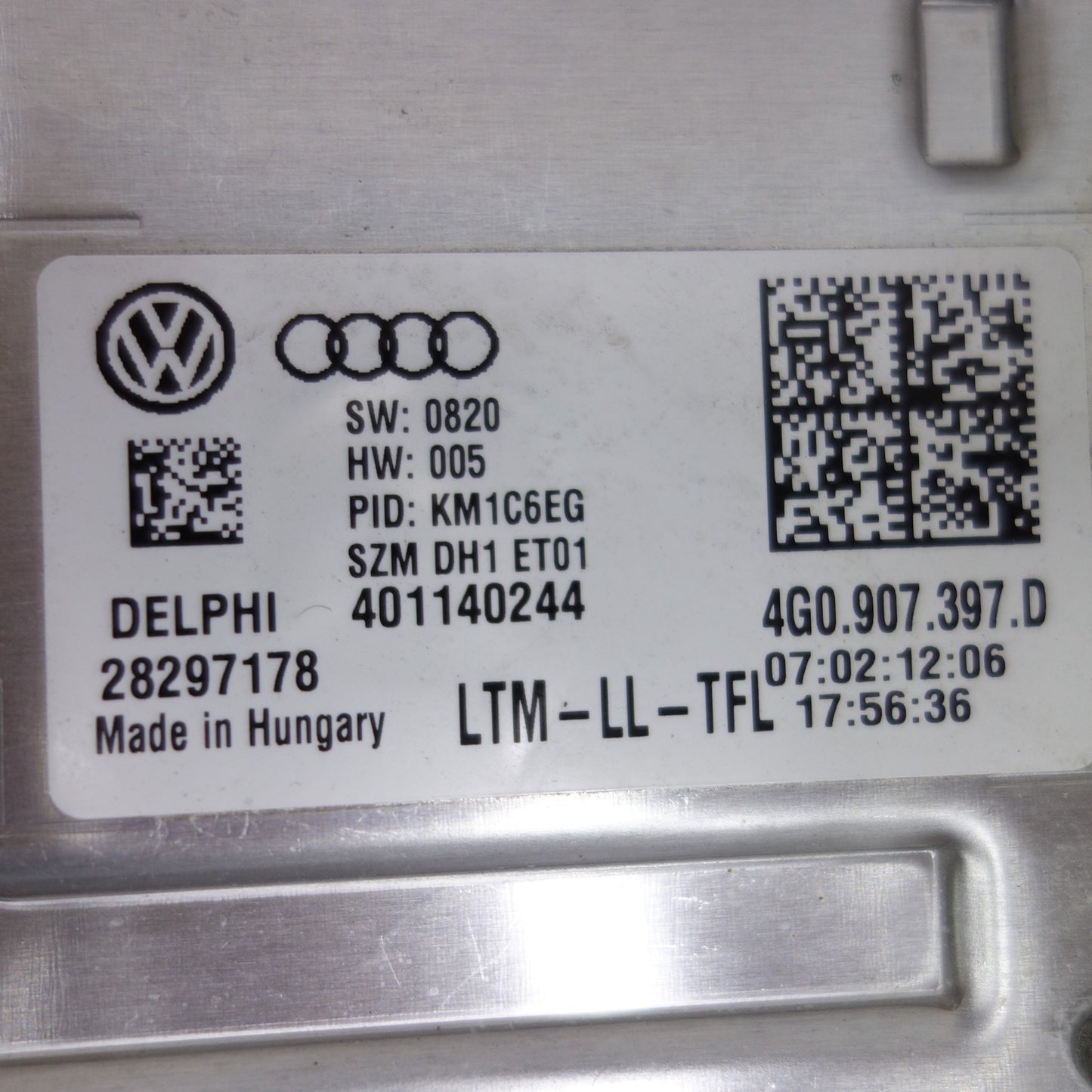 [送料無料] ◆Audi アウディ A5 8T 純正 HID ヘッドライト 8T0941005A 8T0941006A 左右セット◆