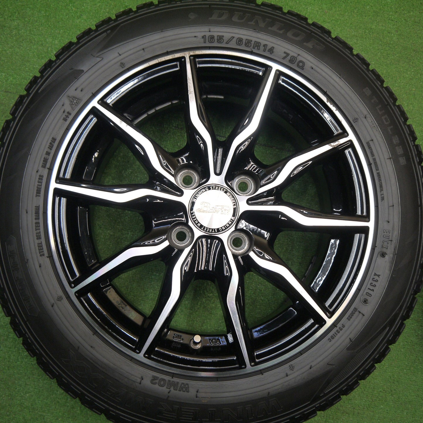 バリ溝！24年！9.5分以上★スタッドレス 165/65R14 ダンロップ ウインターマックス WM02 B-win 社外 アルミ 14インチ PCD100/4H★5112804Hス