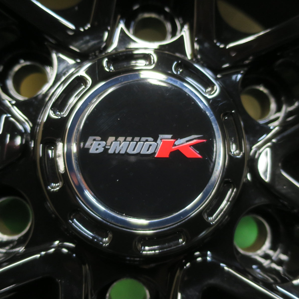 超バリ溝！23年！キレイ！ほぼ10分★スタッドレス 265/70R17 ミシュラン X-ICE SNOW SUV B-MUD K 17インチ PCD139.7/6H★5101709イス