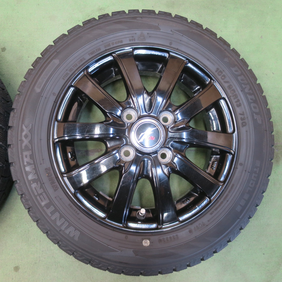 バリ溝！22年！9分★スタッドレス 155/65R13 ダンロップ ウインターマックス WM02 Fang ファング 13インチ PCD100/4H★6042801イス