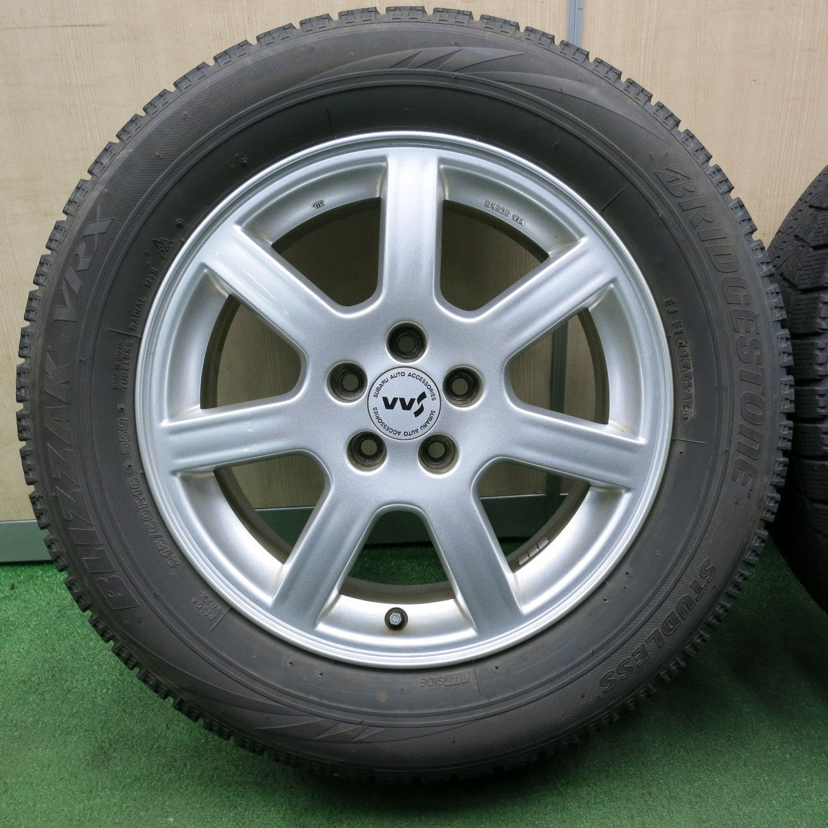 *送料無料* キレイ★スバル フォレスター 純正 OP SAA ENKEI 215/60R16 スタッドレス ブリヂストン ブリザック VRX PCD100/5H★4051811NJス
