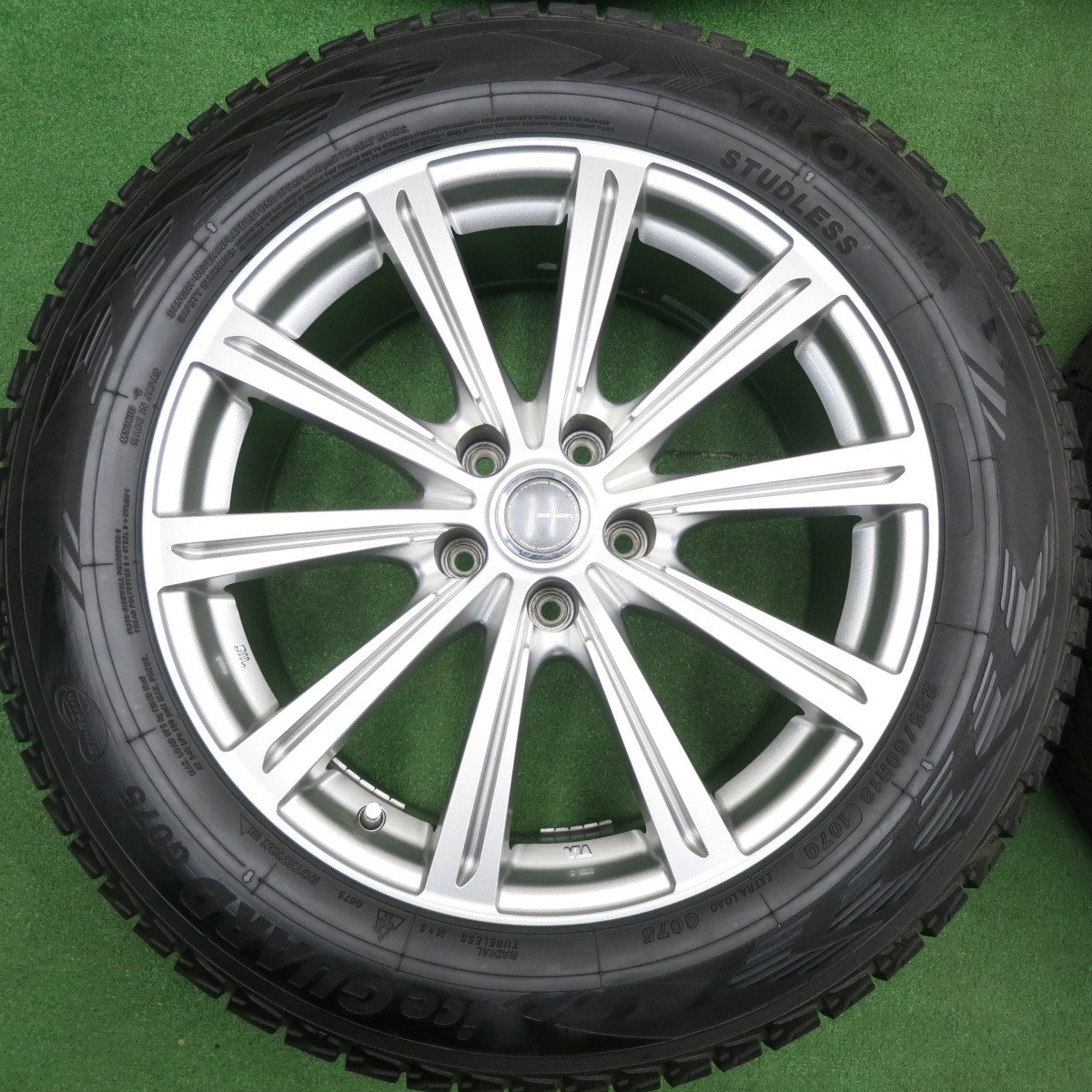 [送料無料] バリ溝！キレイ！9.5分★スタッドレス 235/60R18 ヨコハマ アイスガード G075 MiLLOUS ミルアス 18インチ PCD114.3/5H★5011205HAス