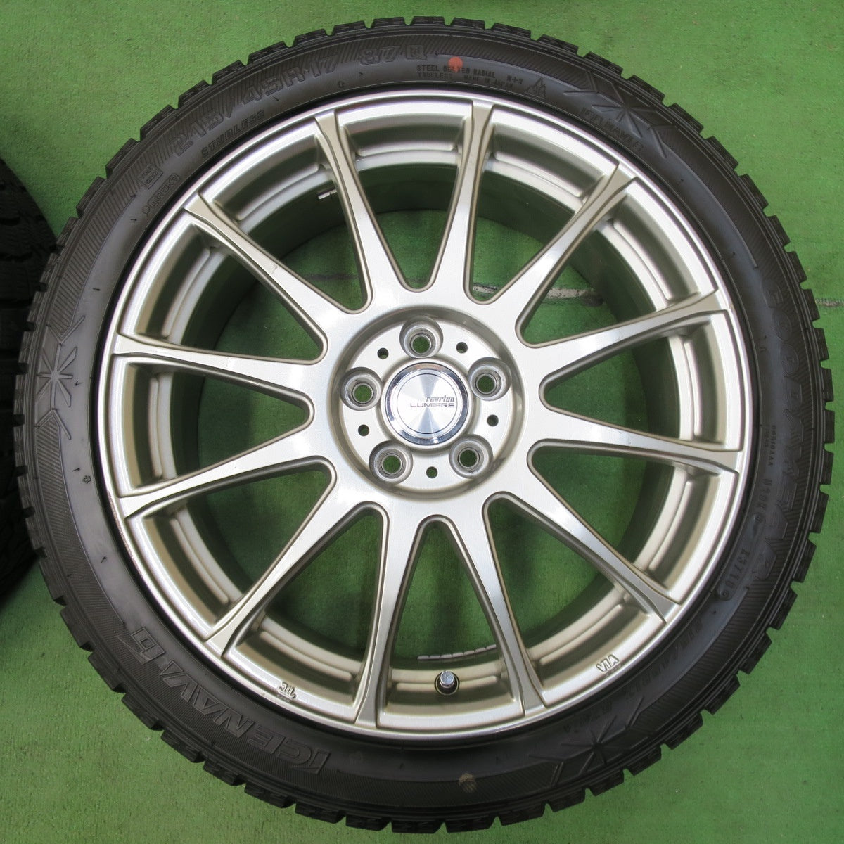 [送料無料] バリ溝！9分★プリウス 等 215/45R17 スタッドレス グッドイヤー アイスナビ6 ravrion LUMIERE ラブリオン 17インチ  PCD100/5H★5011704イス