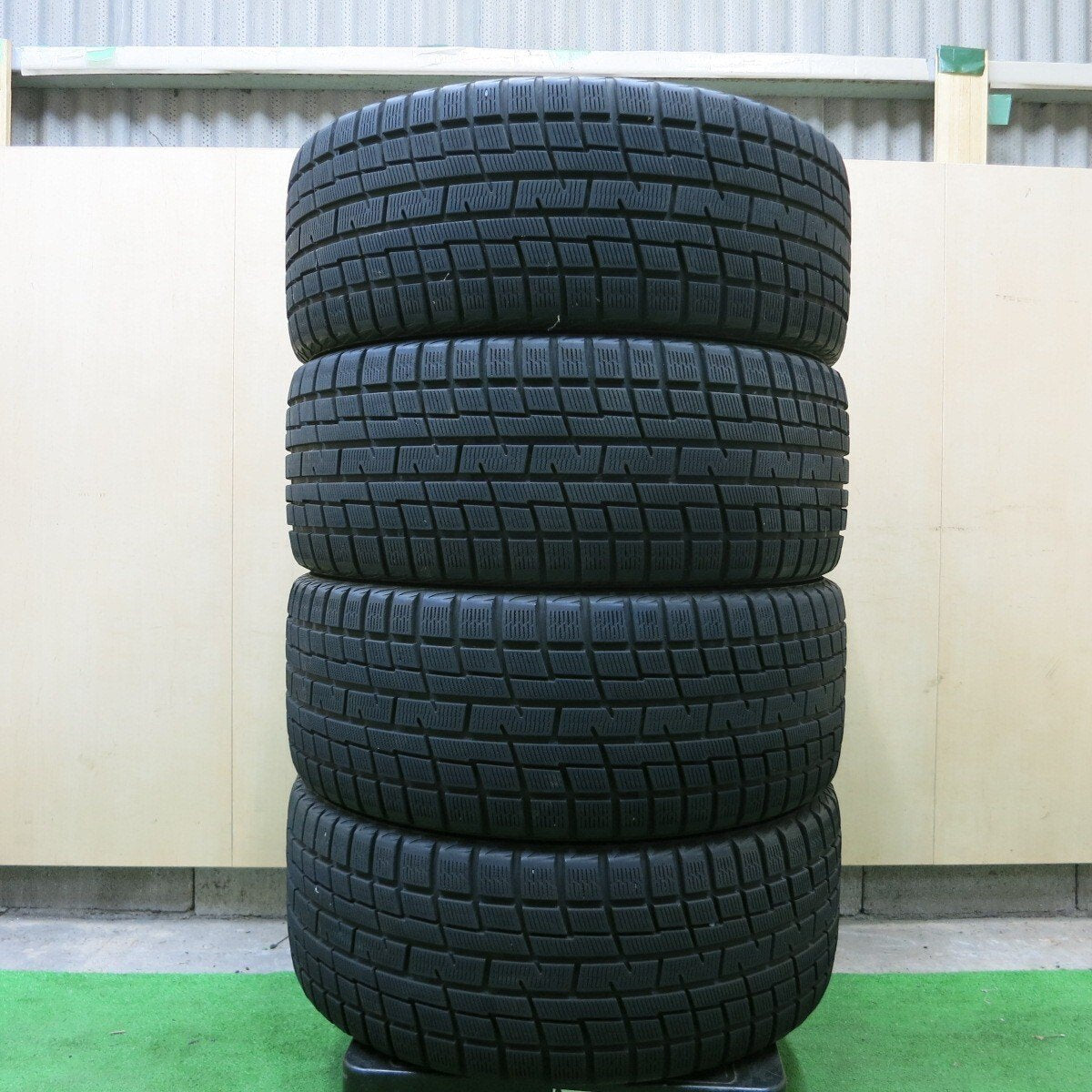 バリ溝！8.5分★日産 Y50 フーガ 純正 245/40R19 スタッドレス ヨコハマ アイスガード iG30 PCD114.3/5H★4061901ナス