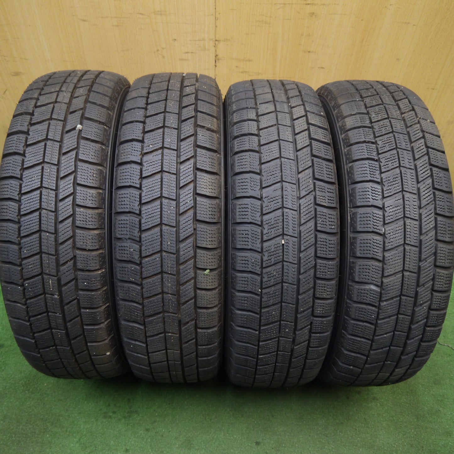 バリ溝！23年！9.5分以上★スタッドレス 165/65R14 オートバックス ノーストレック N5 MANARAY SPORT マナレイ スポーツ ソリオ ハスラー 等 PCD100/4H★5070206Hス