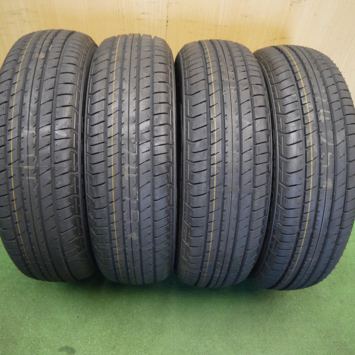 新車外し！25年★165/60R14 ダンロップ SPスポーツ 230 タイヤ 14インチ エブリイ ワゴン クリッパー リオ 等★6071009Hノタ