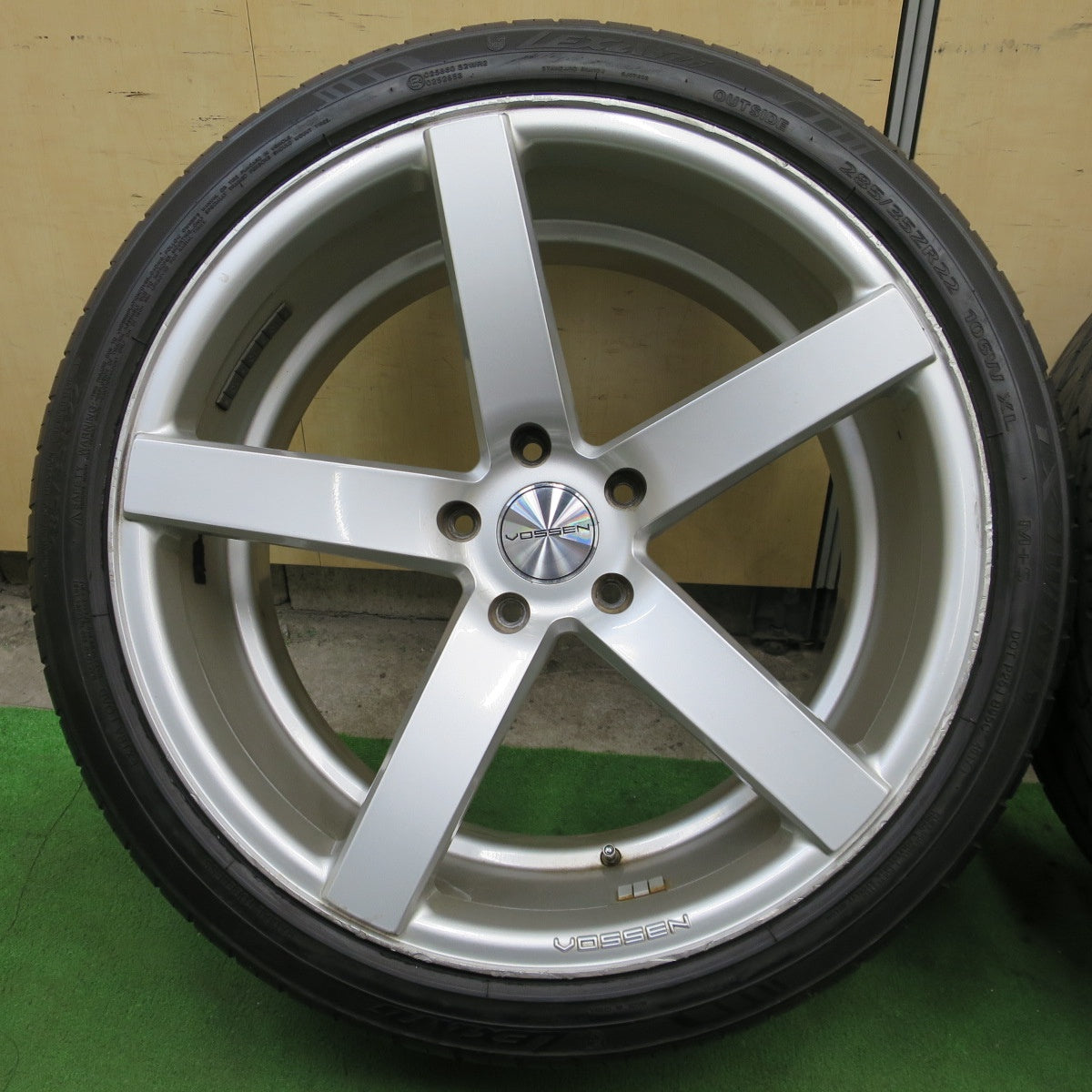 4本価格★ポルシェ 等 VOSSEN CV3-R 285/35R22 レクサーニ  LX-TWENTY 22インチ ヴォッセン PCD130/5H★6031104ナノ