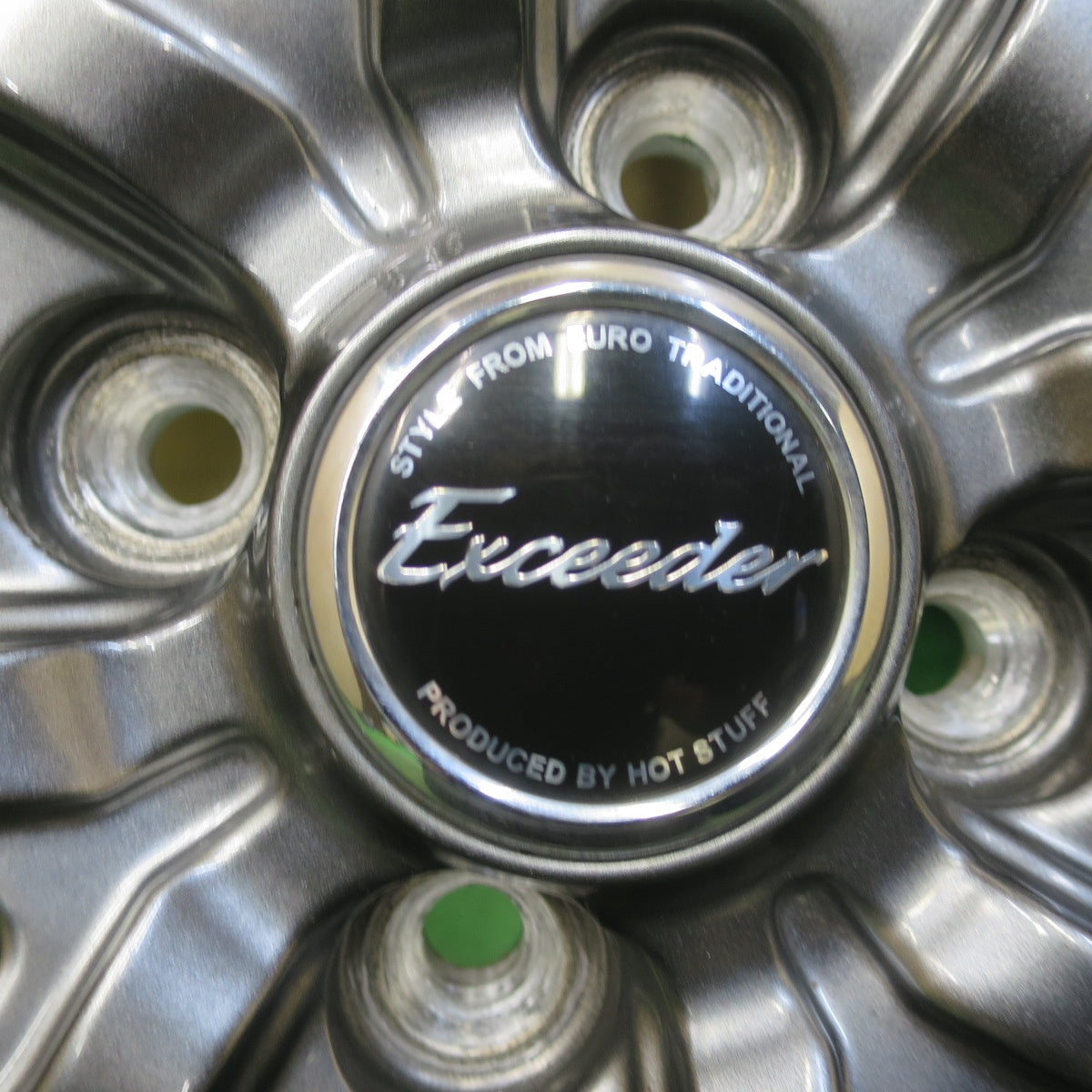 バリ溝！23年！キレイ！9.5分◎スタッドレス 185/65R15 オートバックス ノーストレック N5 Exceeder エクシーダー 15インチ PCD100/4H◎6070104イス